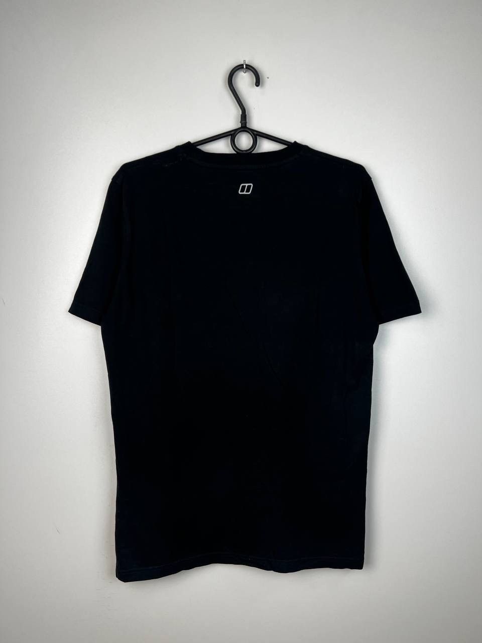 Vintage Berghaus outdoor t-shirts size M Size US M / EU 48-50 / 2 - 2 Thumbnail