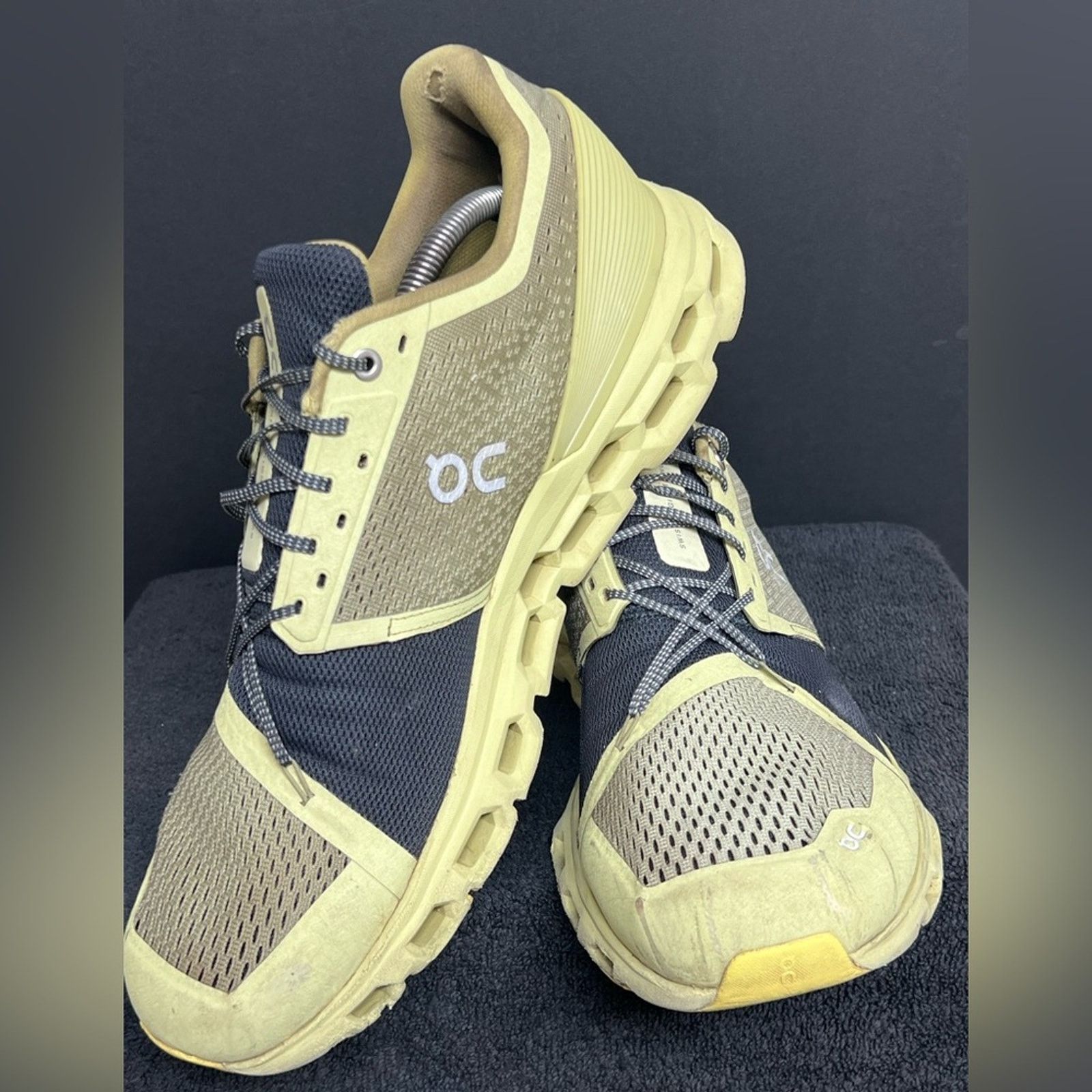 On On Running Cloudstratus Men’s Size 12 Pistachio Grey Shoes Size US 12 / EU 45 - 3 Thumbnail