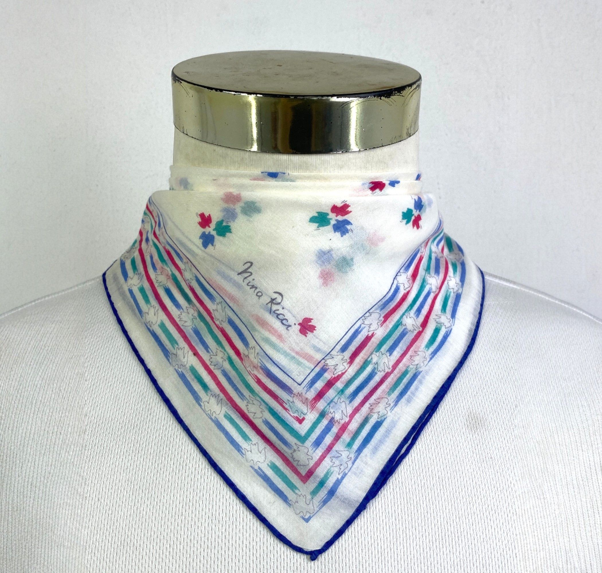 Other Nina Ricci Handkerchief / Neckerchief / Bandana HKC1014 Size ONE SIZE - 1 Thumbnail
