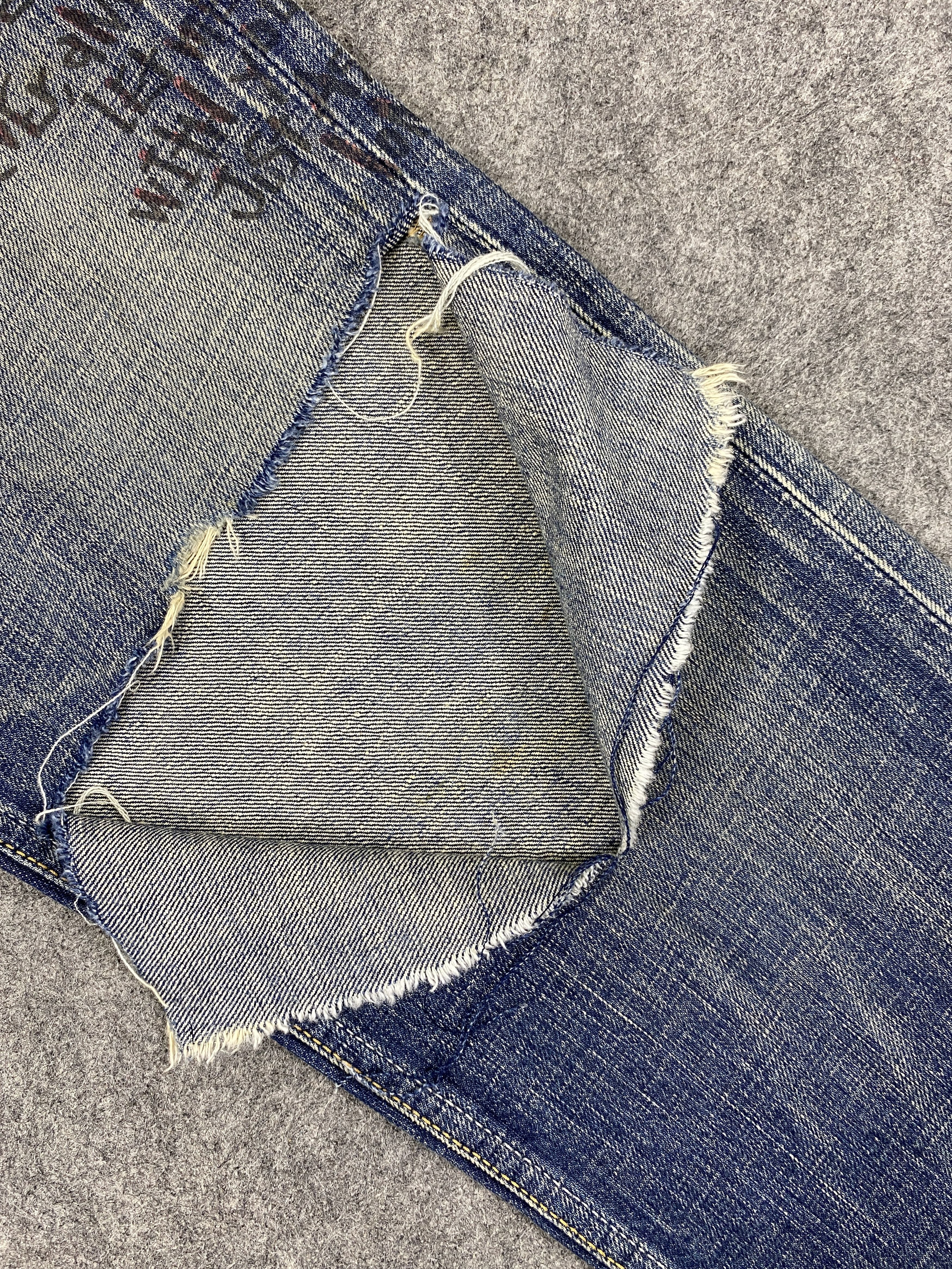 Levi's Ripped Written Blue Vintage Levi's 501 32x31.5 Denim -JN2489 Size US 32 / EU 48 - 14 Thumbnail