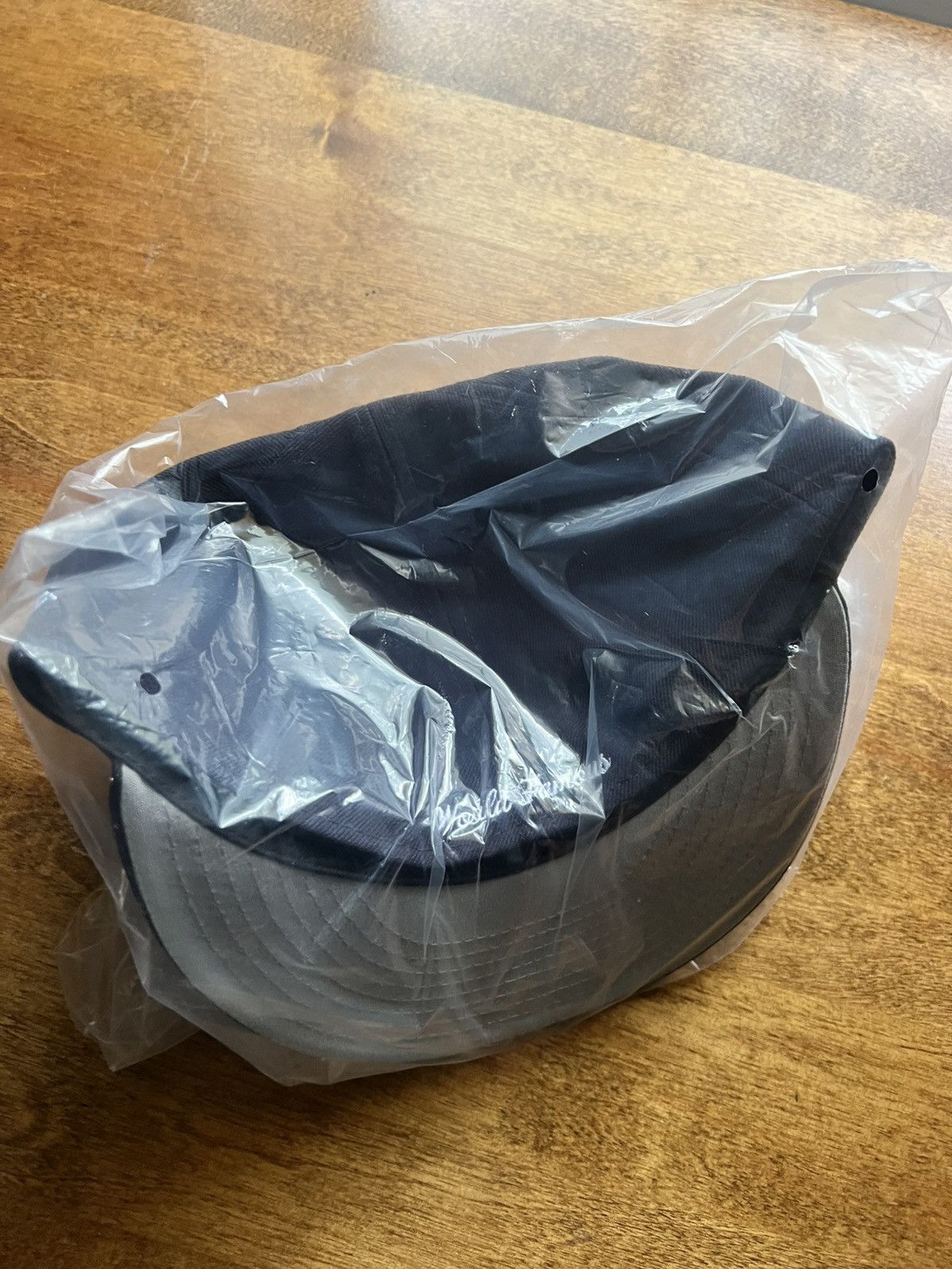 【7 1/2】Breast Cancer Awareness Box Logo 7 1/2 Supreme Breast Cancer Awareness Box Logo Hat Navy Blue