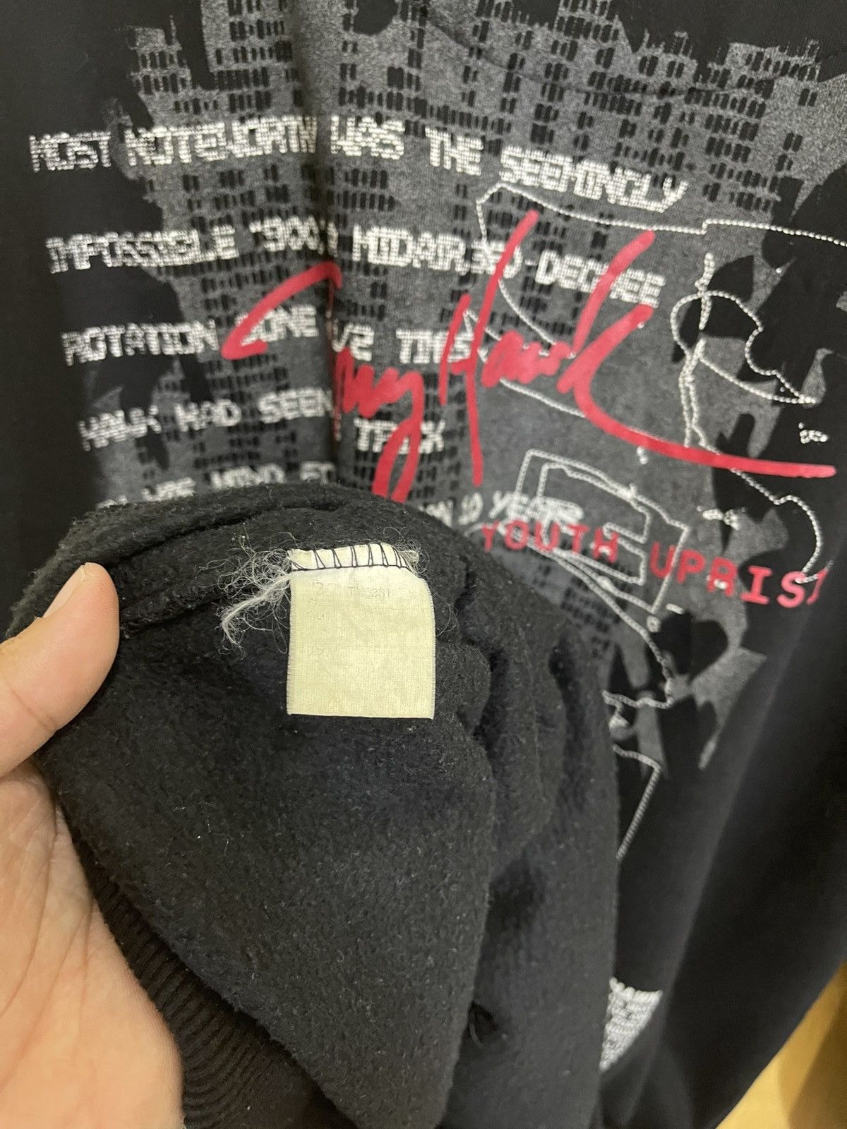 Japanese Brand × Tony Hawk Vintage Tony Hawk Skaterboards Big Logo Crewneck Sweatshirt Size US XL / EU 56 / 4 - 13 Thumbnail