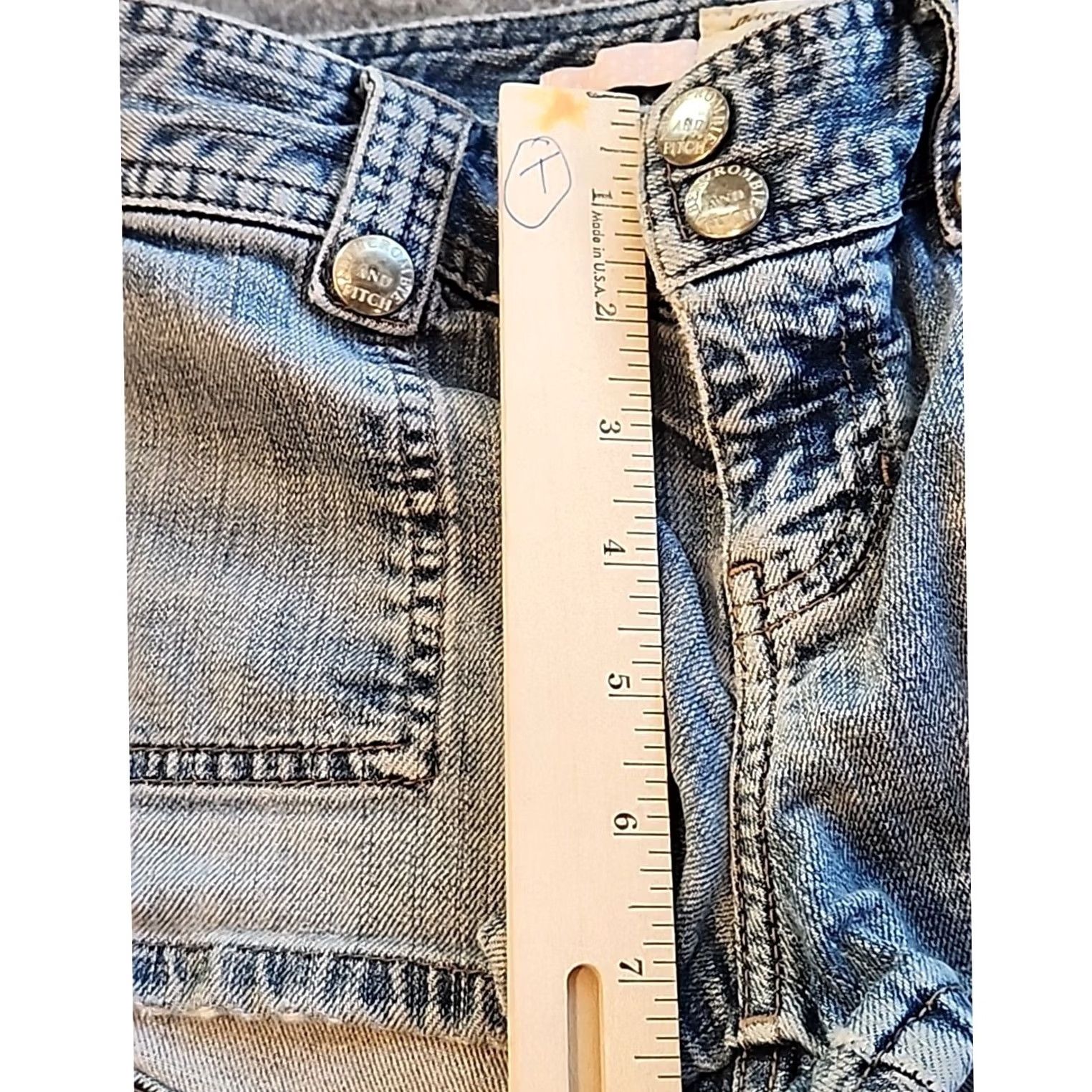 Abercrombie & Fitch VINTAGE Abercrombie & Fitch Shorts Womens Size 4 Denim Blue Hot Pants Jeans Stretch Regular Womens 4 Modern era 90s? Size 27" / US 4 / IT 40 - 6 Thumbnail