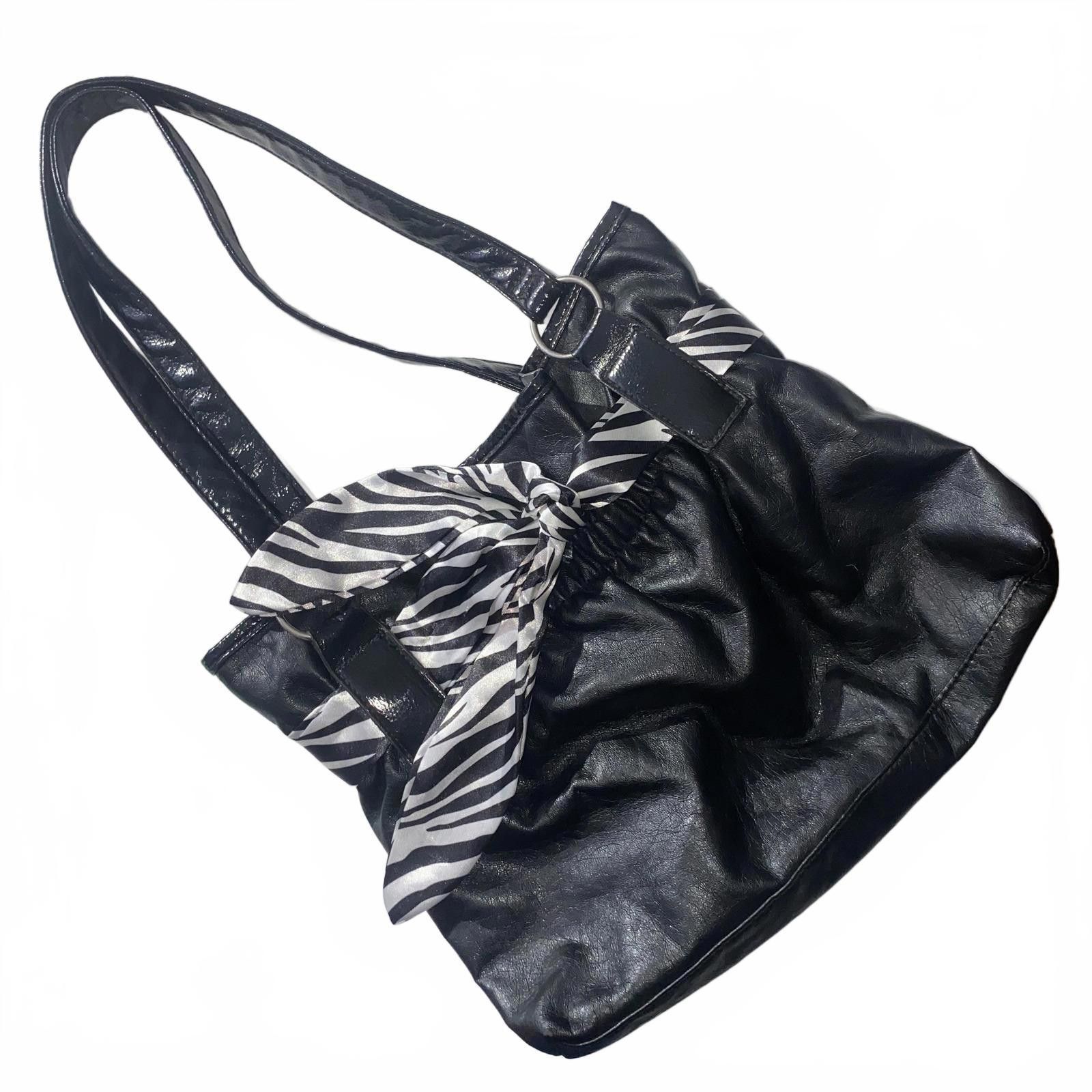 Designer Y2K Black Faux Leather Shoulder Bag with Zebra Bow 2000 Size ONE SIZE - 1 Thumbnail