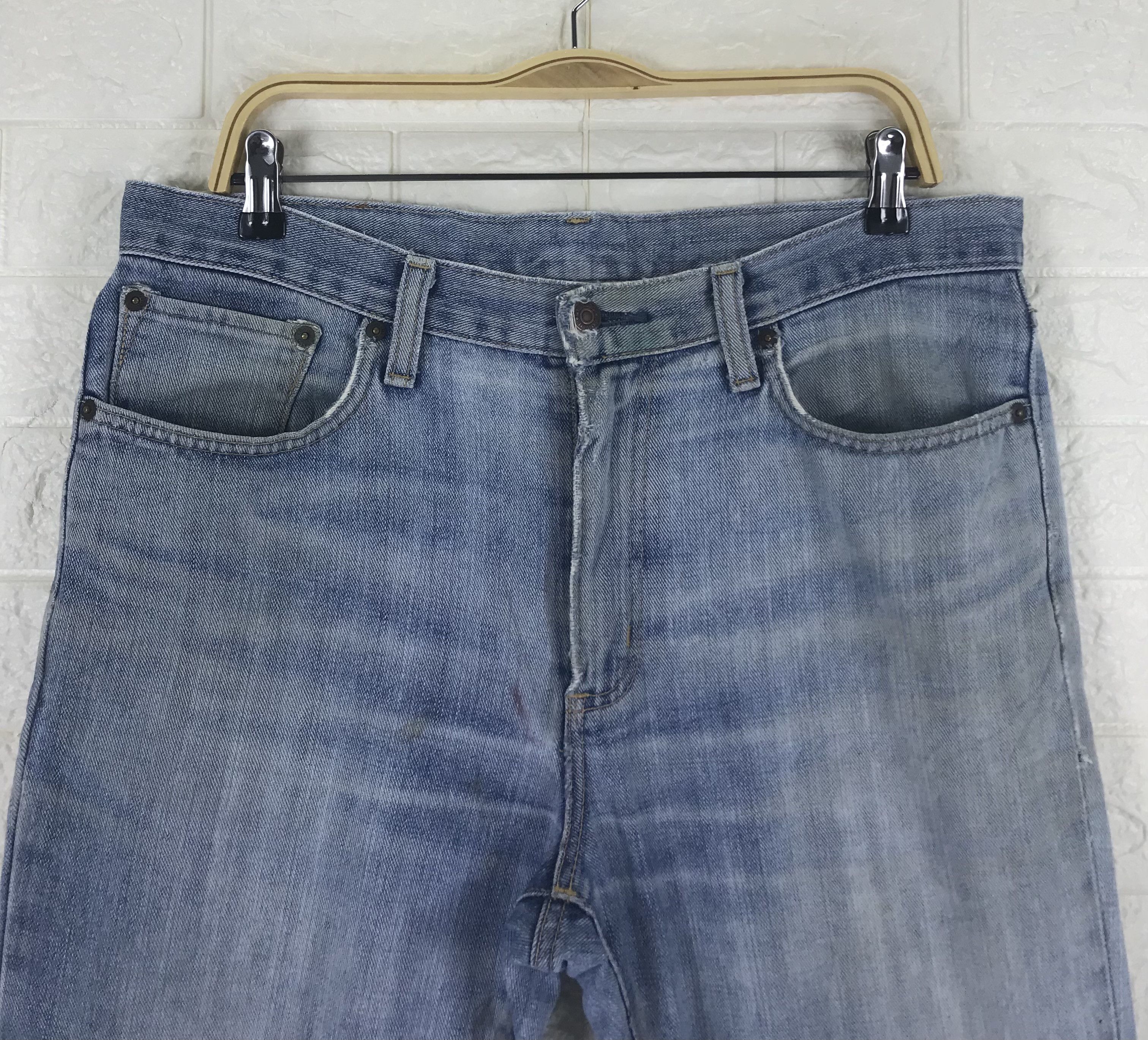 Edwin Vintage Edwin 402 Faded Blue Jeans Distressed Denim Size US 33 - 2 Thumbnail