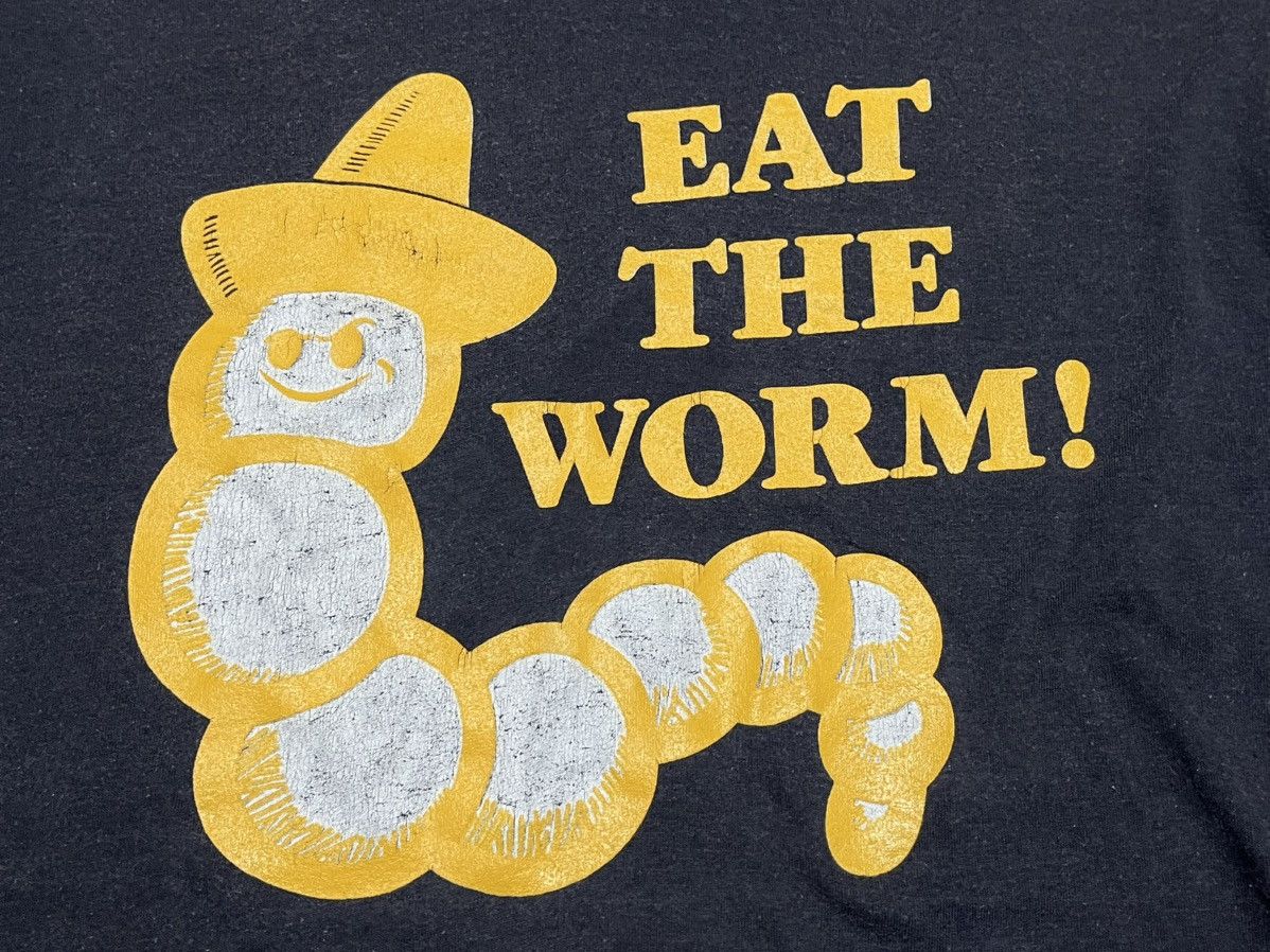 Vintage Vintage 70s 80s Monte Alban Mezcal Eat The Worm Shirt Size US L / EU 52-54 / 3 - 3 Thumbnail