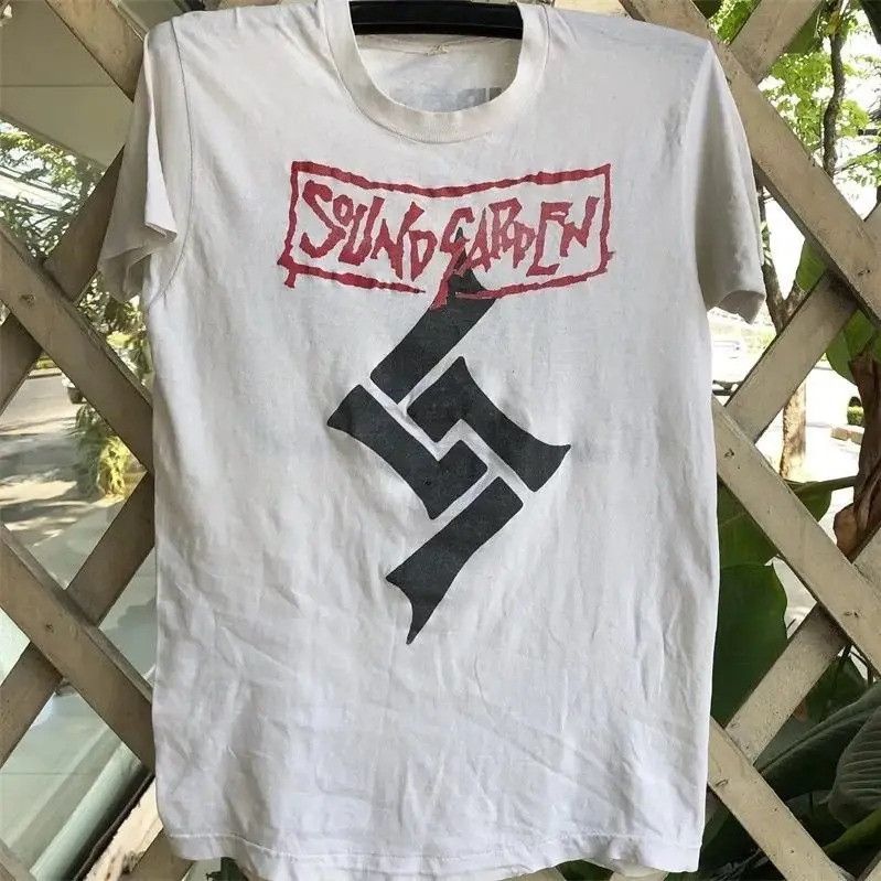 Vintage Garden Rock T-Shirt Size US XL / EU 56 / 4 - 1 Thumbnail