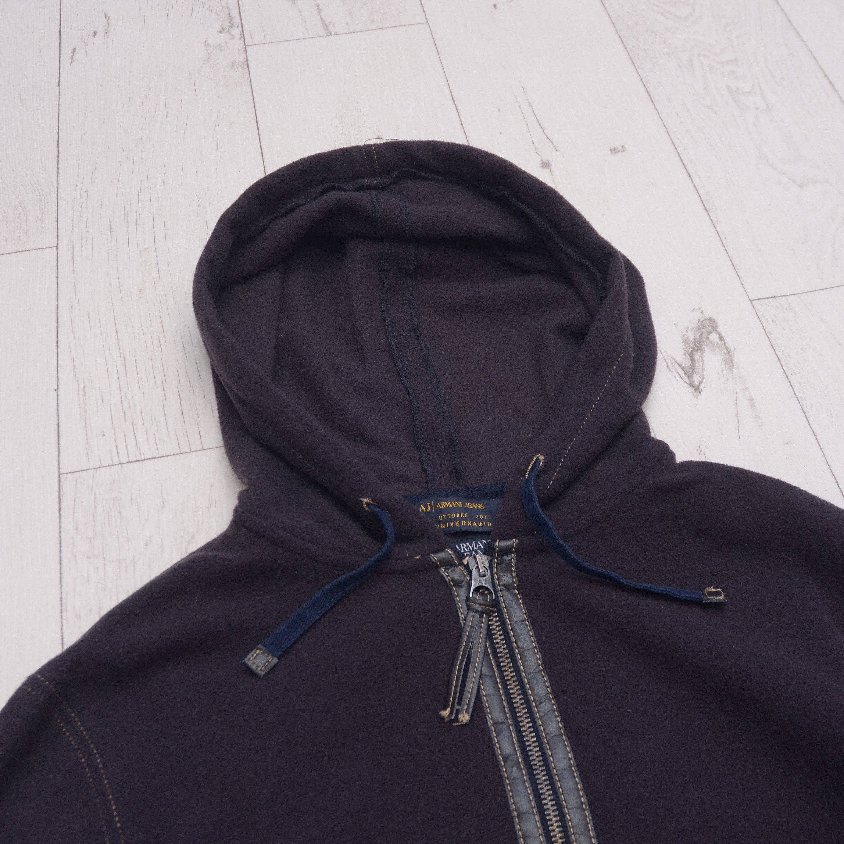 Armani × Vintage Armani Jeans AJ ANNI Size M Brown Hoodie Vintage Y2K Wool Size US M / EU 48-50 / 2 - 6 Thumbnail