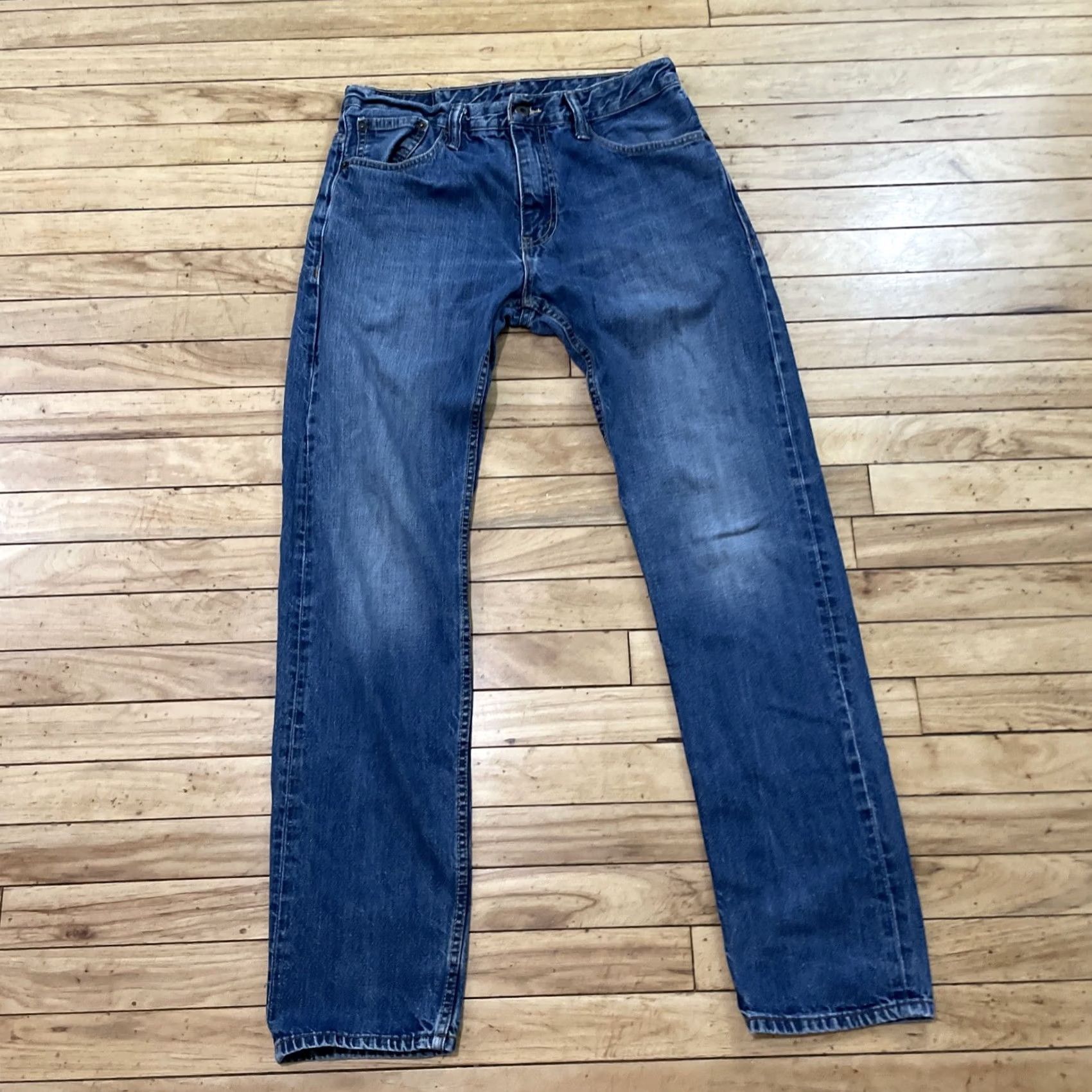 Levi's VINTAGE Levi's Jeans Mens 32x30 521 Slim Taper Blue Work Wear Grunge Denim 32 Mens Jeans Size US 32 / EU 48 - 2 Thumbnail