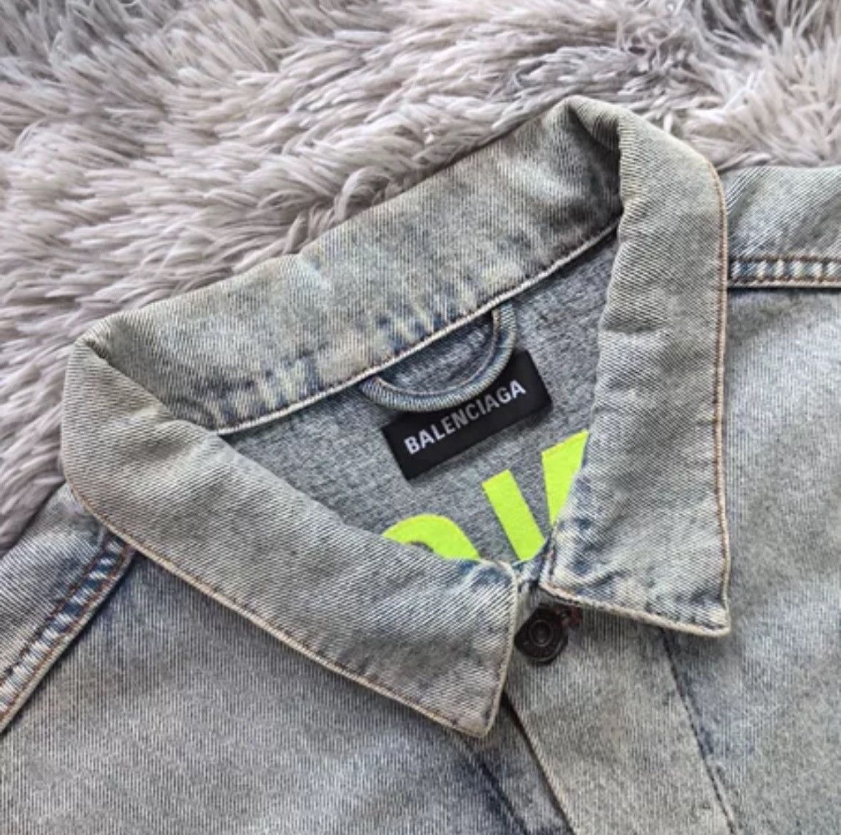 Balenciaga Balenciaga yellow letter logo denim jacket Size US M / EU 48-50 / 2 - 8 Thumbnail