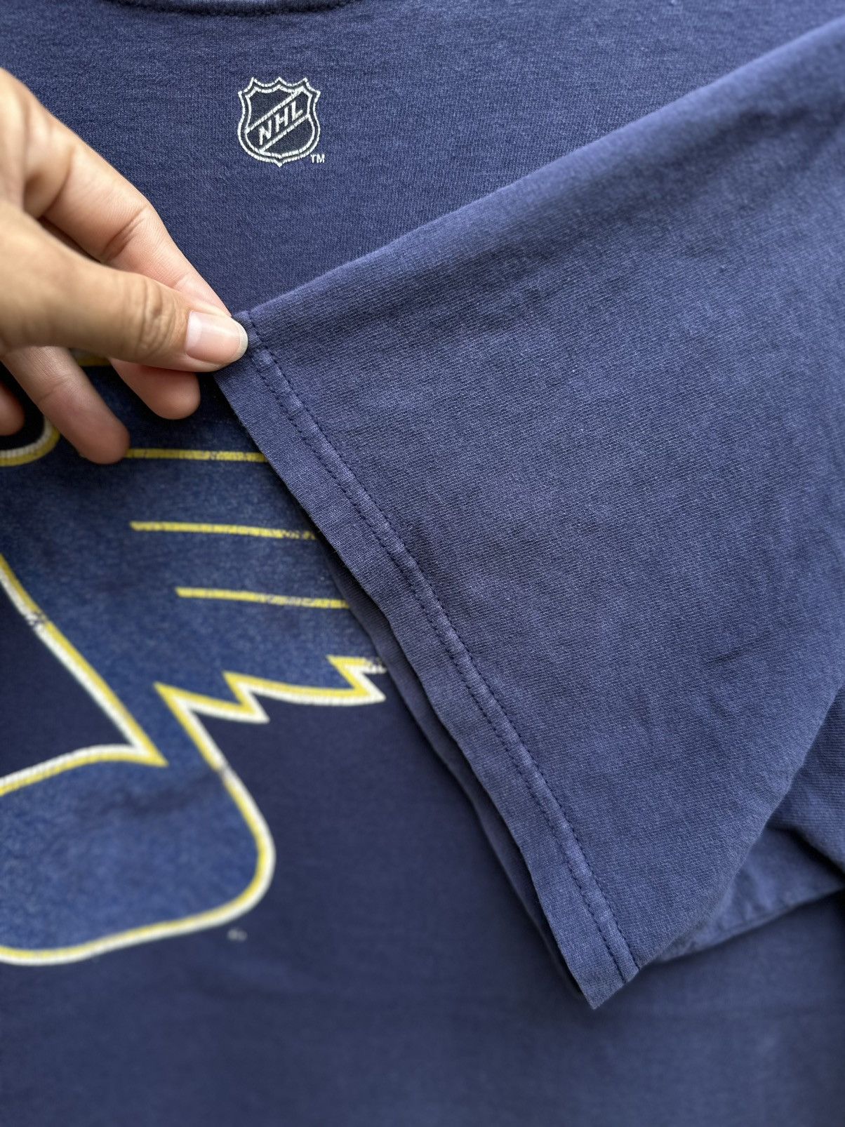 NHL × Reebok × Vintage Vintage Reebok St.Louis Blues Faded Tee Size US L / EU 52-54 / 3 - 5 Thumbnail