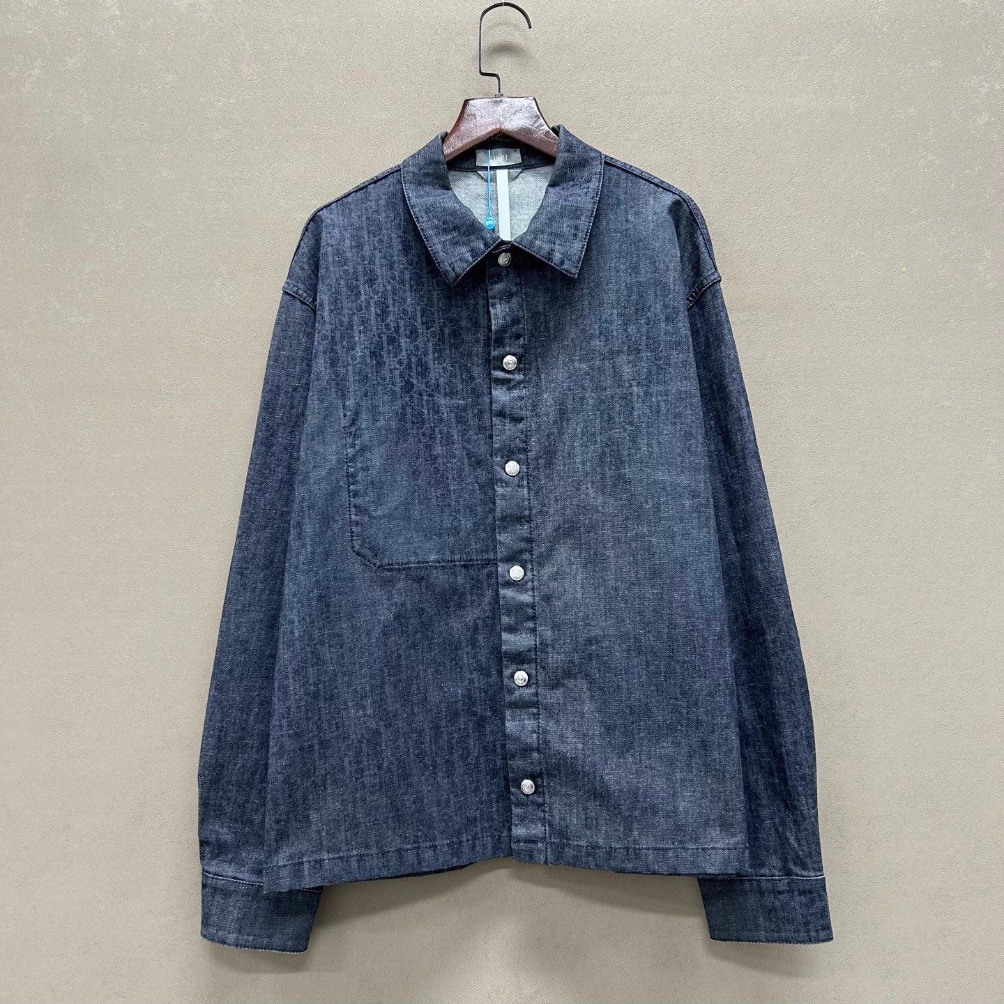 Dior Dior black all over logo denim shirt jacket 44 Size US S / EU 44-46 / 1 - 1 Thumbnail