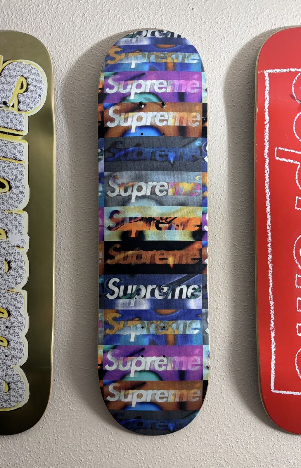 Supreme - 専用 supreme distorted logo skateboard Supreme Distorted Logo Skateboard Deck SS20 – UniqueHype