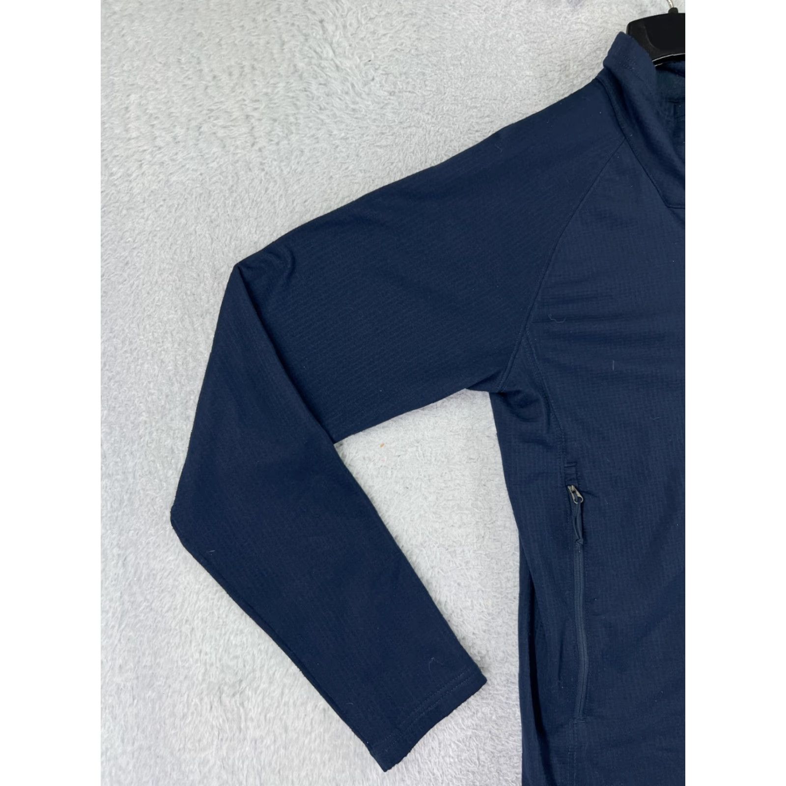 The North Face The North Face Mens Full Zip Sweater Blue 100% Polyester Knit Mock Neck Regular Size M 2?4 Zip Embroidered Logo Size US M / EU 48-50 / 2 - 7 Thumbnail