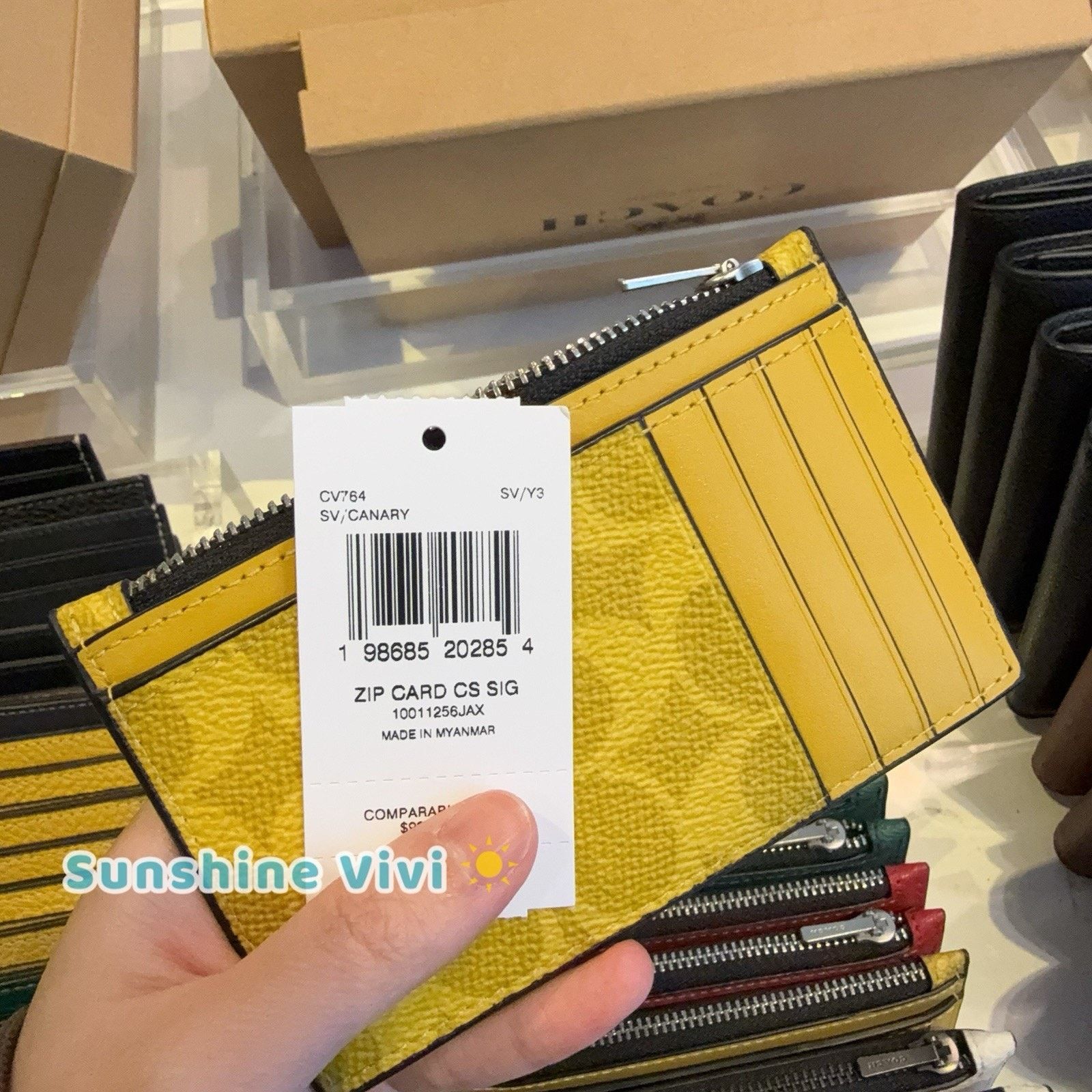 Coach NWT Coach CV764 Zip Card Case Signature Canvas Silver/Canary Size ONE SIZE - 3 Thumbnail