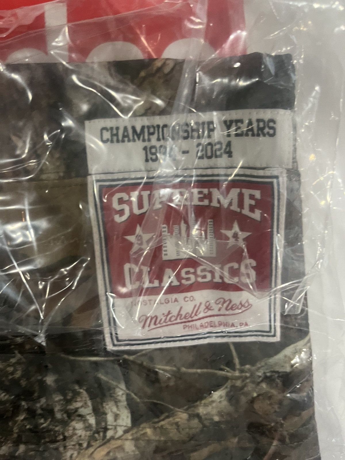 Supreme Supreme FW24 NCAA Syracuse Hockey Jersey WoodlandCamo Size US M / EU 48-50 / 2 - 4 Thumbnail