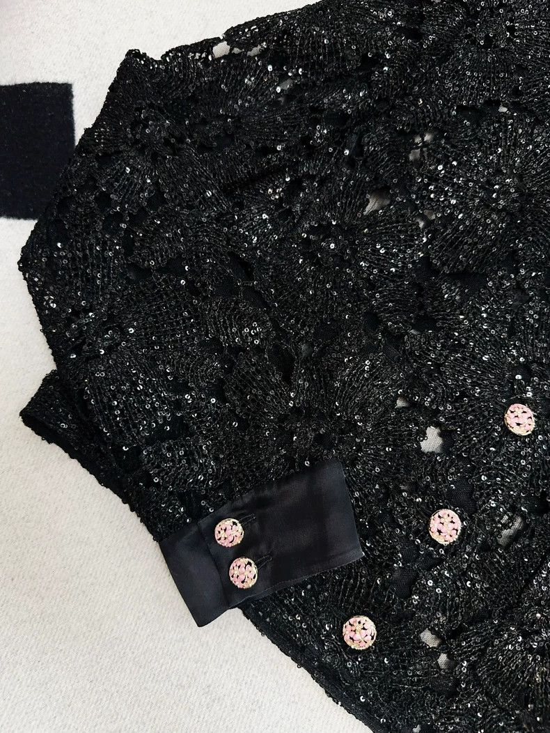 Chanel Chanel 24S spring and summer show hollow flower double C e Size S / US 4 / IT 40 - 2 Thumbnail