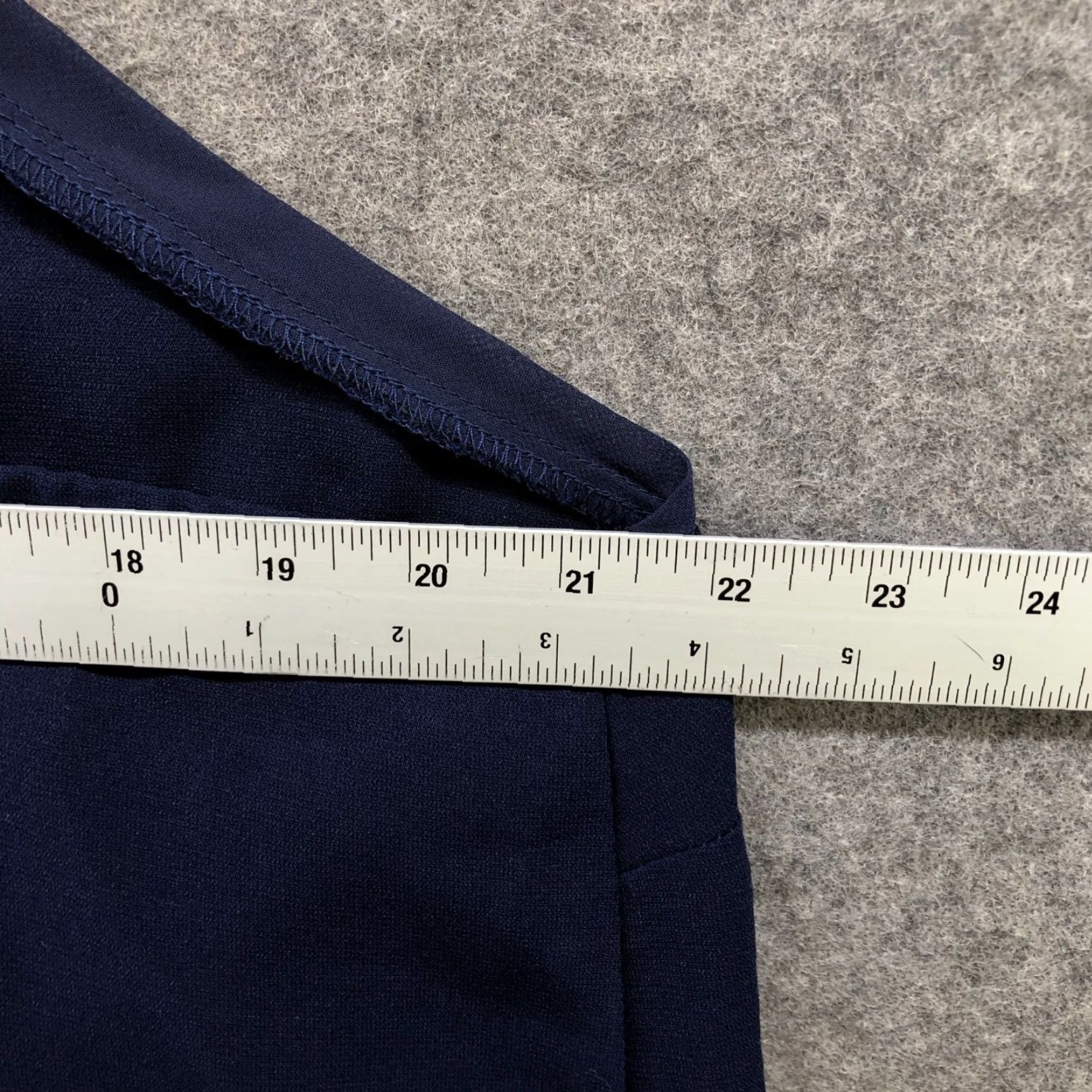 Vintage Eloquii Cami Top Womens 16 Navy Blue V-Neck Flowy Chiffon Tank Sleeveless Shirt Size XXL / US 16-18 / IT 52-54 - 5 Thumbnail