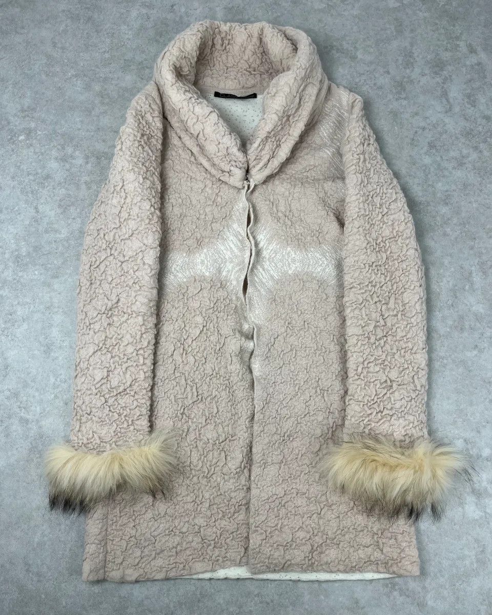 Roberto Cavalli 2000s Roberto Cavalli Wrinkled Texture Beige Long Cardigan Wrist Fur Jacket Size S / US 4 / IT 40 - 3 Thumbnail