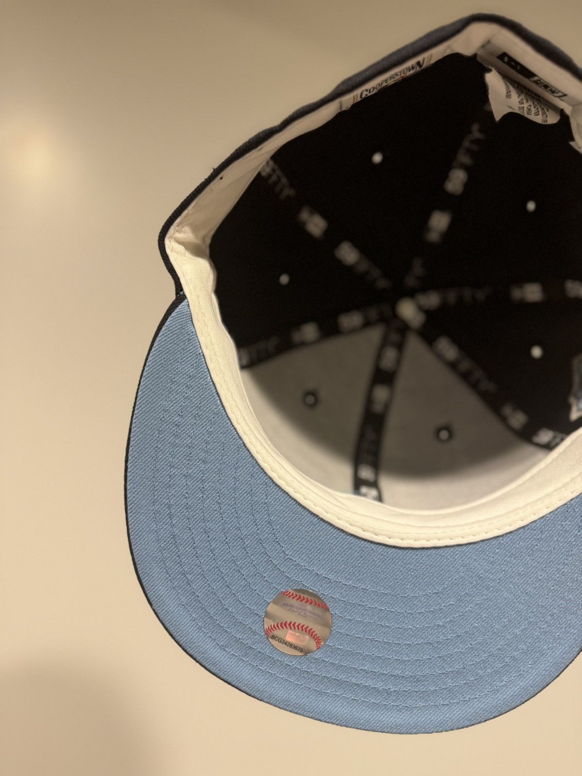 Hat Club × MLB × New Era Hatclub Exclusive New York Yankees navy icy 7 3/8 Size ONE SIZE - 4 Thumbnail