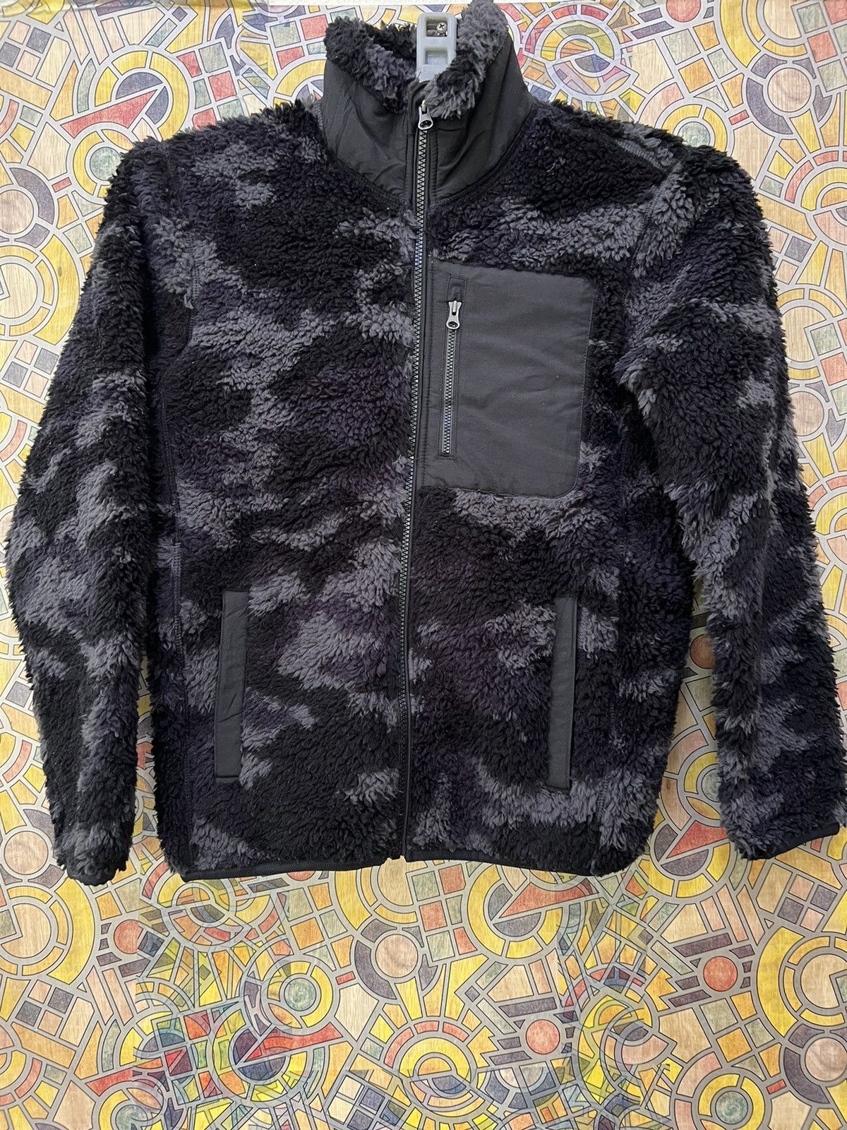 Japanese Brand × Uniqlo Uniqlo Hybrid Down Fleece Jacket Olive Fuzzy Sherpa (GJ31) Size US S / EU 44-46 / 1 - 1 Thumbnail