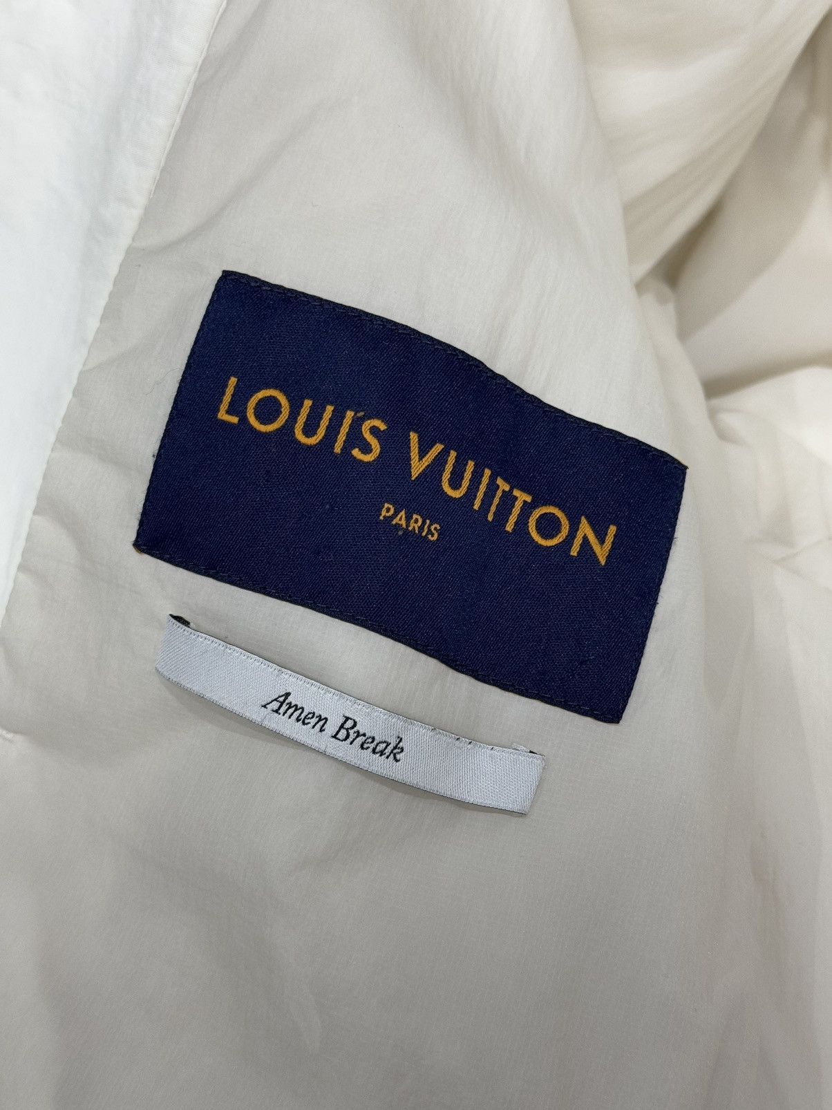 Louis Vuitton Louis Vuitton 22ss down jacket Size US S / EU 44-46 / 1 - 5 Thumbnail