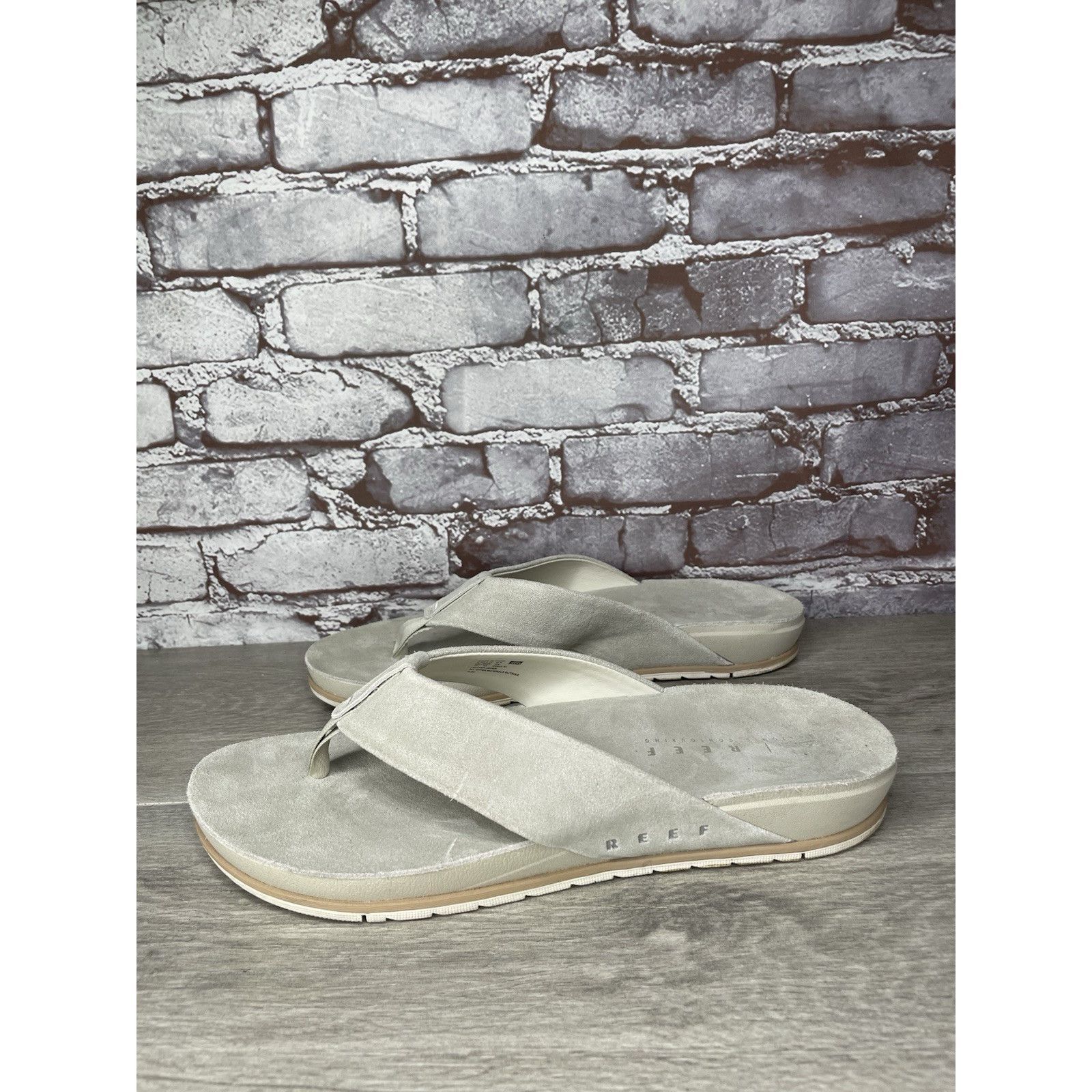 REEF REEF OJAI Gray Suede Leather Cushion Comfort FlipFlops Sanda Size US 12 / EU 45 - 16 Thumbnail