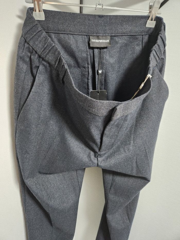 Emporio Armani Emporio Armani 밴딩디데일 Trousers Size US 32 / EU 48 - 2 Thumbnail