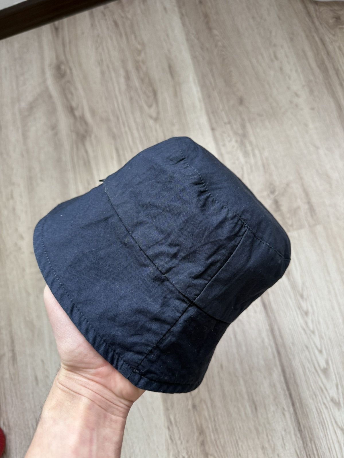 Burberry Burberry Reversible Bucket Hat Nova Check / Navy Size ONE SIZE - 13 Thumbnail