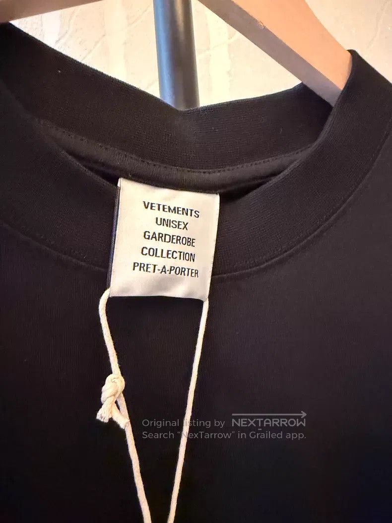 Vetements Vetements Heart Handshake Short Sleeve T-Shirt Size US S / EU 44-46 / 1 - 3 Thumbnail