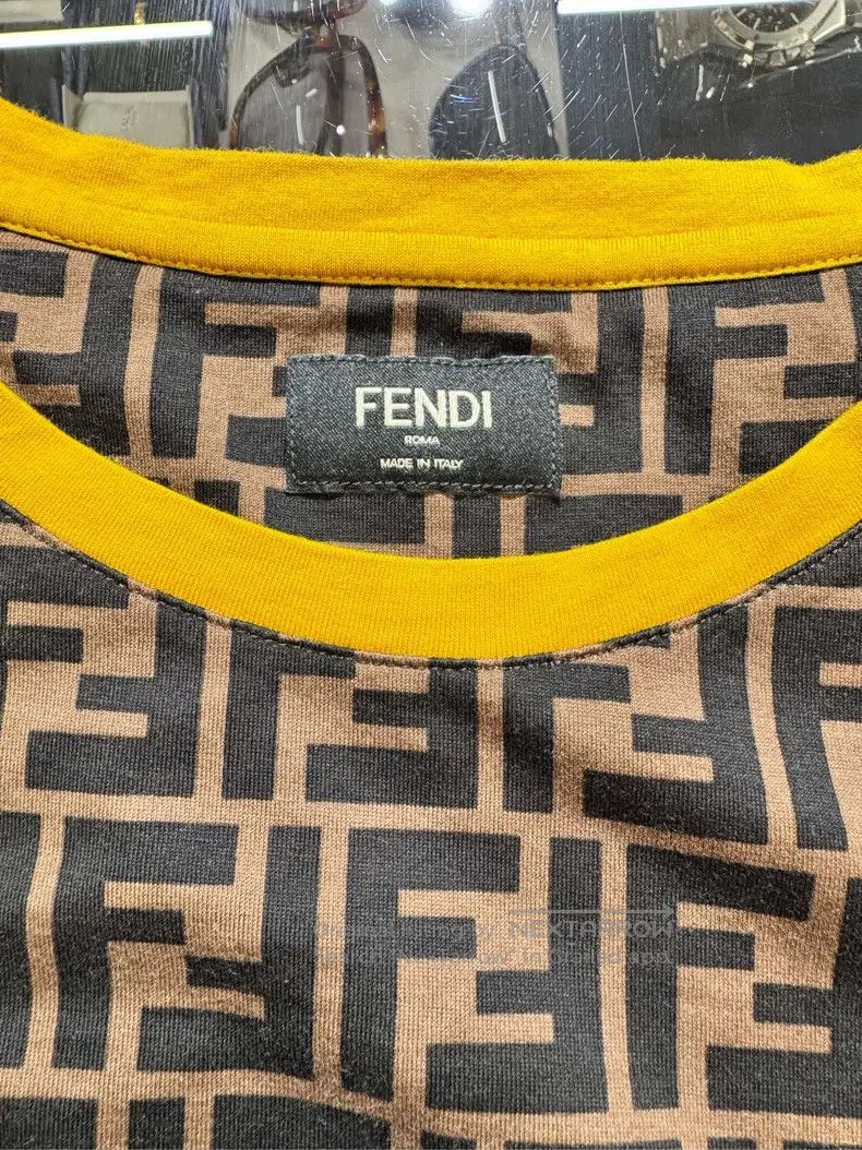 Fendi Fendi Logo Full Print Short Sleeve T-Shirt Size US XS / EU 42 / 0 - 8 Thumbnail