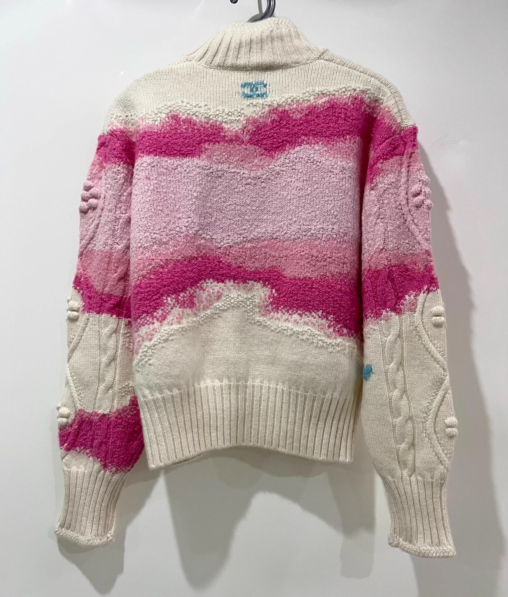 Chanel Chanel Ski Pink No.5 Cashmere Turtleneck 38 Women's Size S / US 4 / IT 40 - 3 Thumbnail
