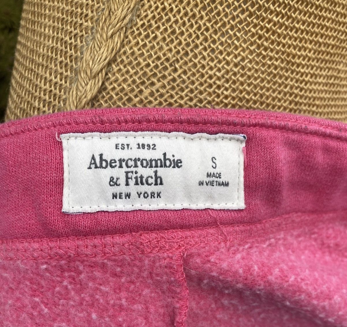 Abercrombie & Fitch Vintage ‘09 Abercrombie & Fitch Jogger Sweatpants Pink S Size 26" / US 2 / IT 38 - 8 Thumbnail