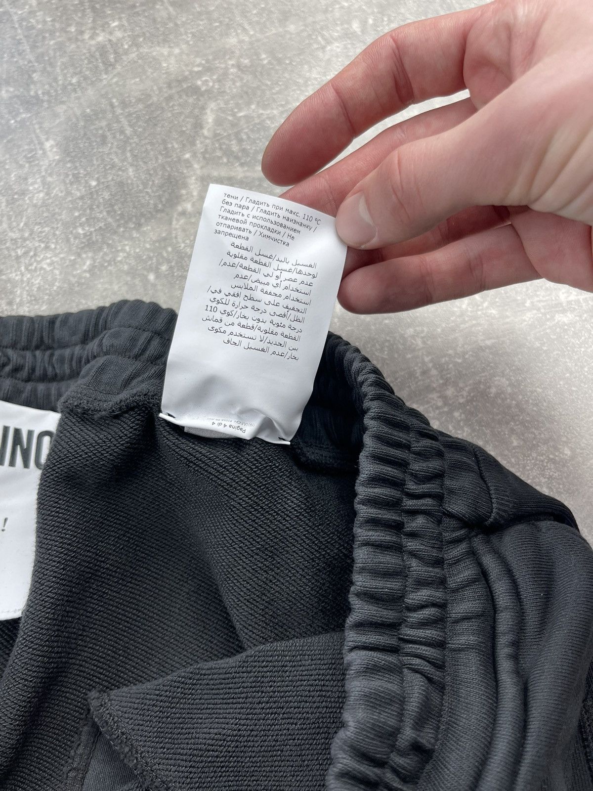 Moschino Moschino Couture Black Logo Jogger Pants Relaxed Tapered Fit Size US 32 / EU 48 - 15 Thumbnail