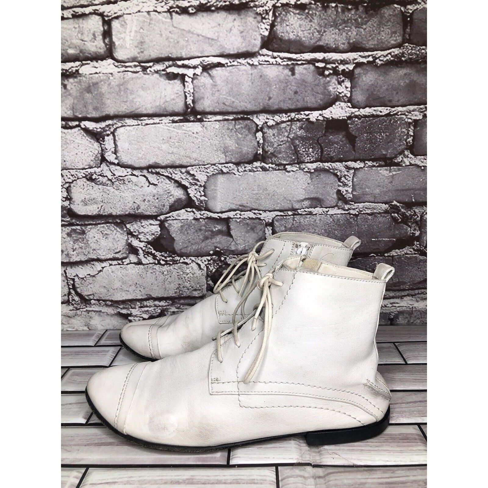 Costume National Costume National White Leather Side Zip Lace Up Ankle Boots Size US 6.5 / IT 36.5 - 1 Thumbnail