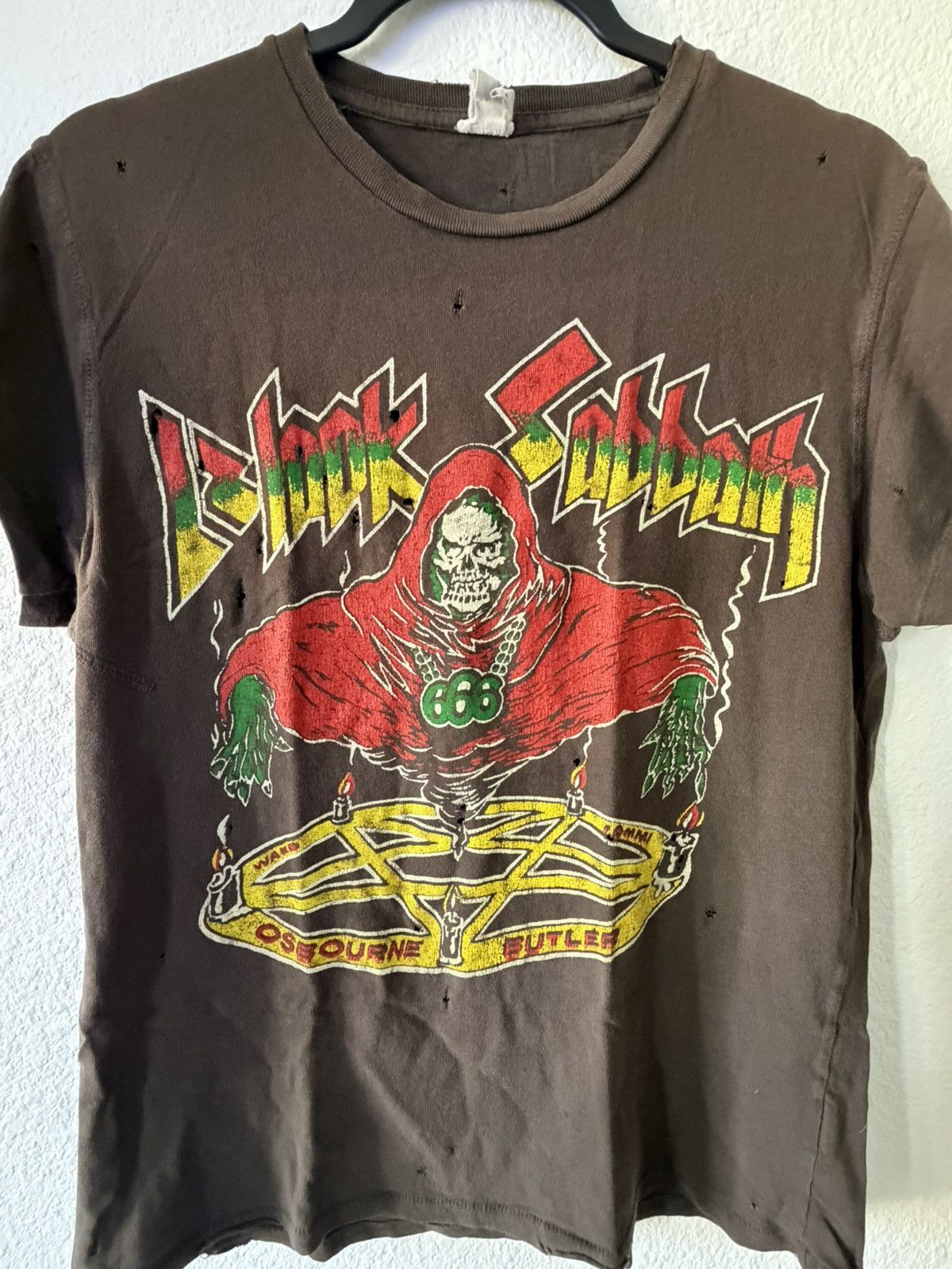 Vintage Vintage Black Sabbath Madeworn T shirt Size US S / EU 44-46 / 1 - 2 Thumbnail