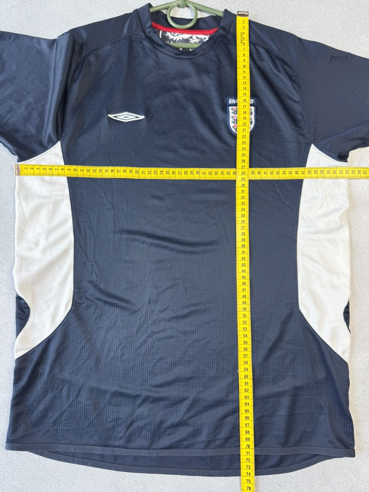 Umbro Vintage England Training Shirt Siccer Jersey Umbro size L Size US L / EU 52-54 / 3 - 8 Thumbnail