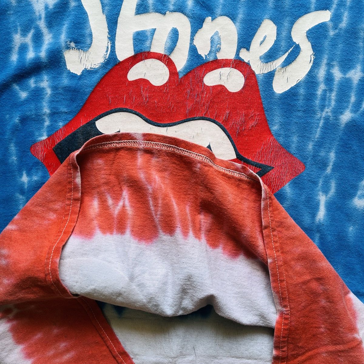 Band Tees × The Rolling Stones The Rolling Stones Concert Tour 2019 Big Logo Tie Dye TShirt Size US M / EU 48-50 / 2 - 16 Thumbnail