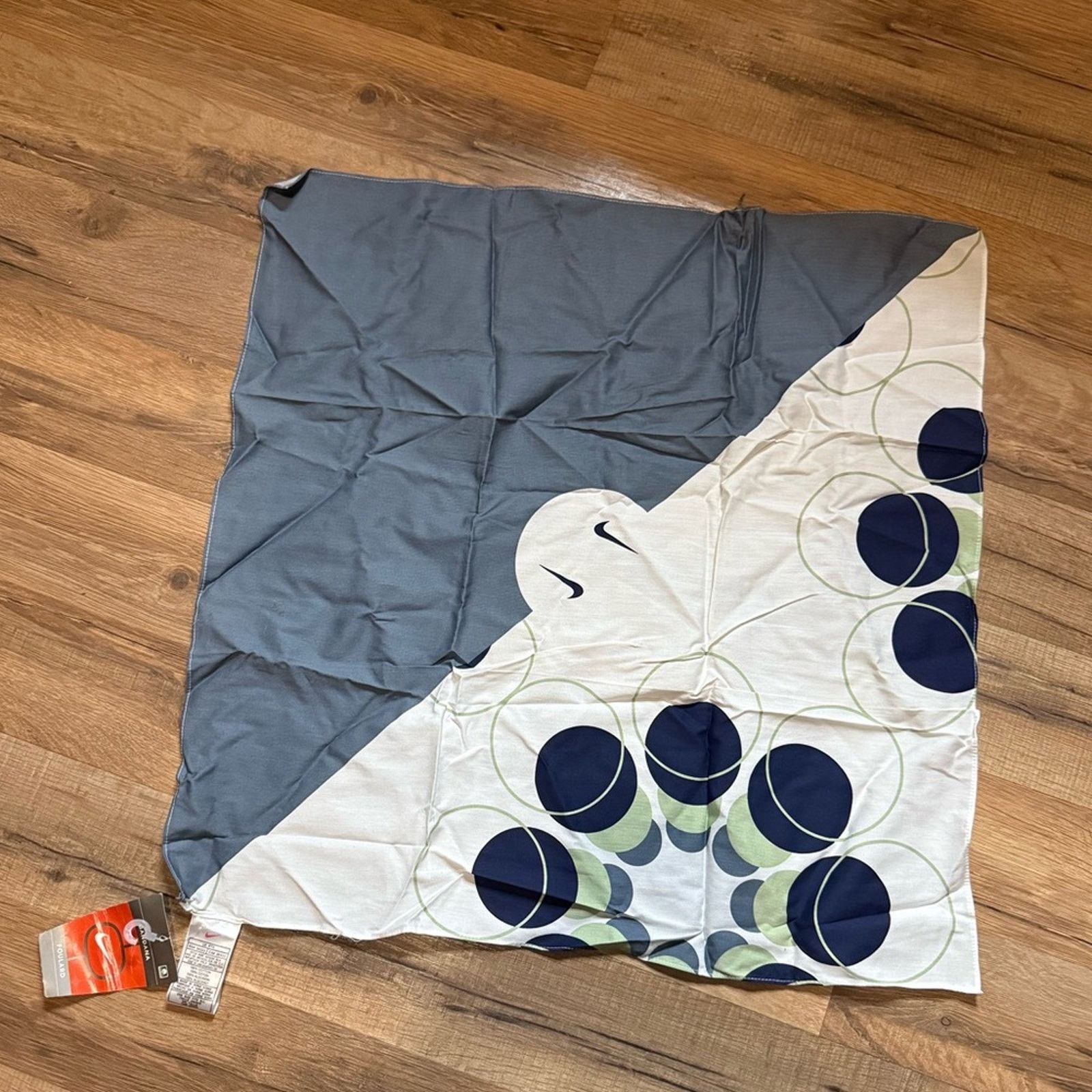 Nike 90s Nike Bandana Size ONE SIZE - 1 Thumbnail