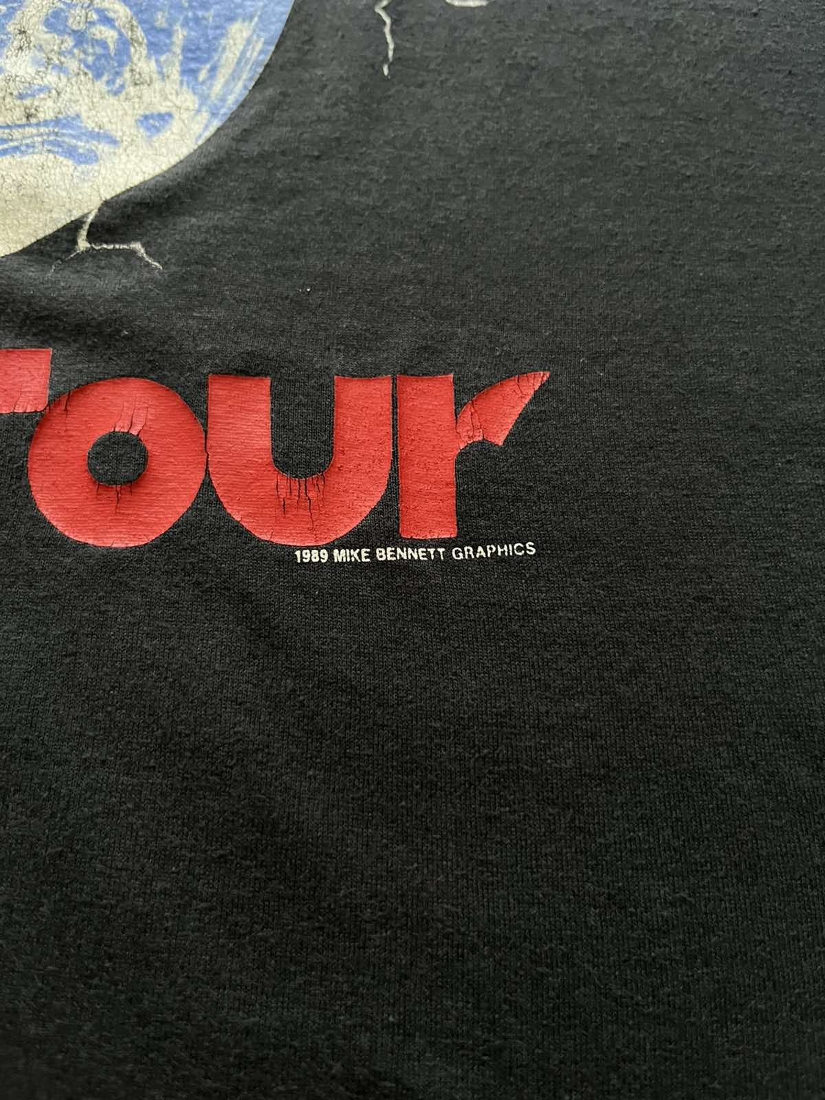 Vintage Vintage 80s Jesus Christ 2nd World Tour T Shirt – Â©1989 Size US M / EU 48-50 / 2 - 5 Thumbnail