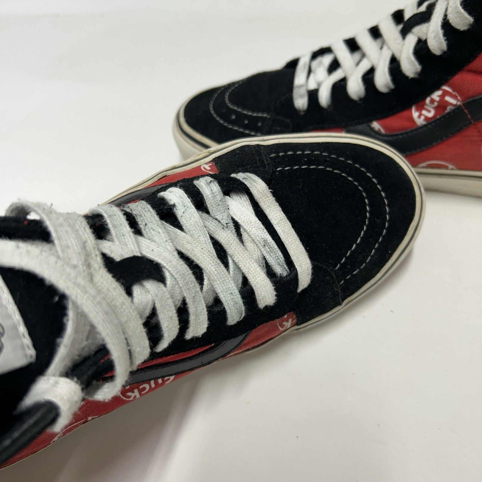 Vans VANS x Supreme SK8-Hi F*ck Em “Red Black” Size US 8.5 / EU 41-42 - 9 Thumbnail