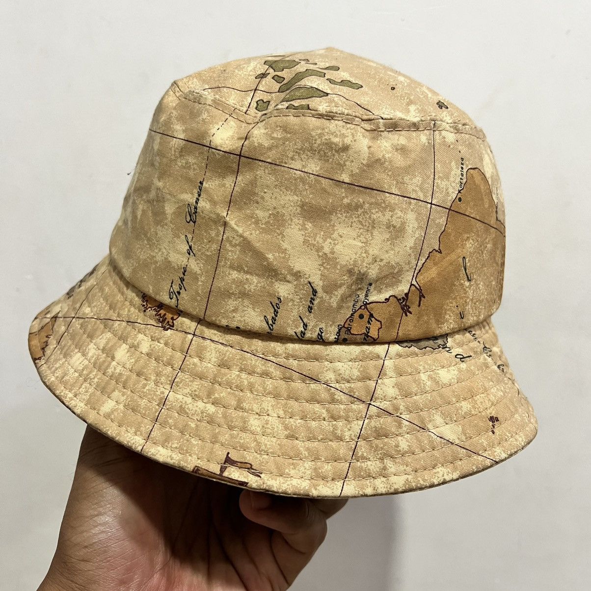 Alviero Martini Prima Classe by Alviero Martini Map Bucket Hat unisex 58cm Size ONE SIZE - 4 Thumbnail