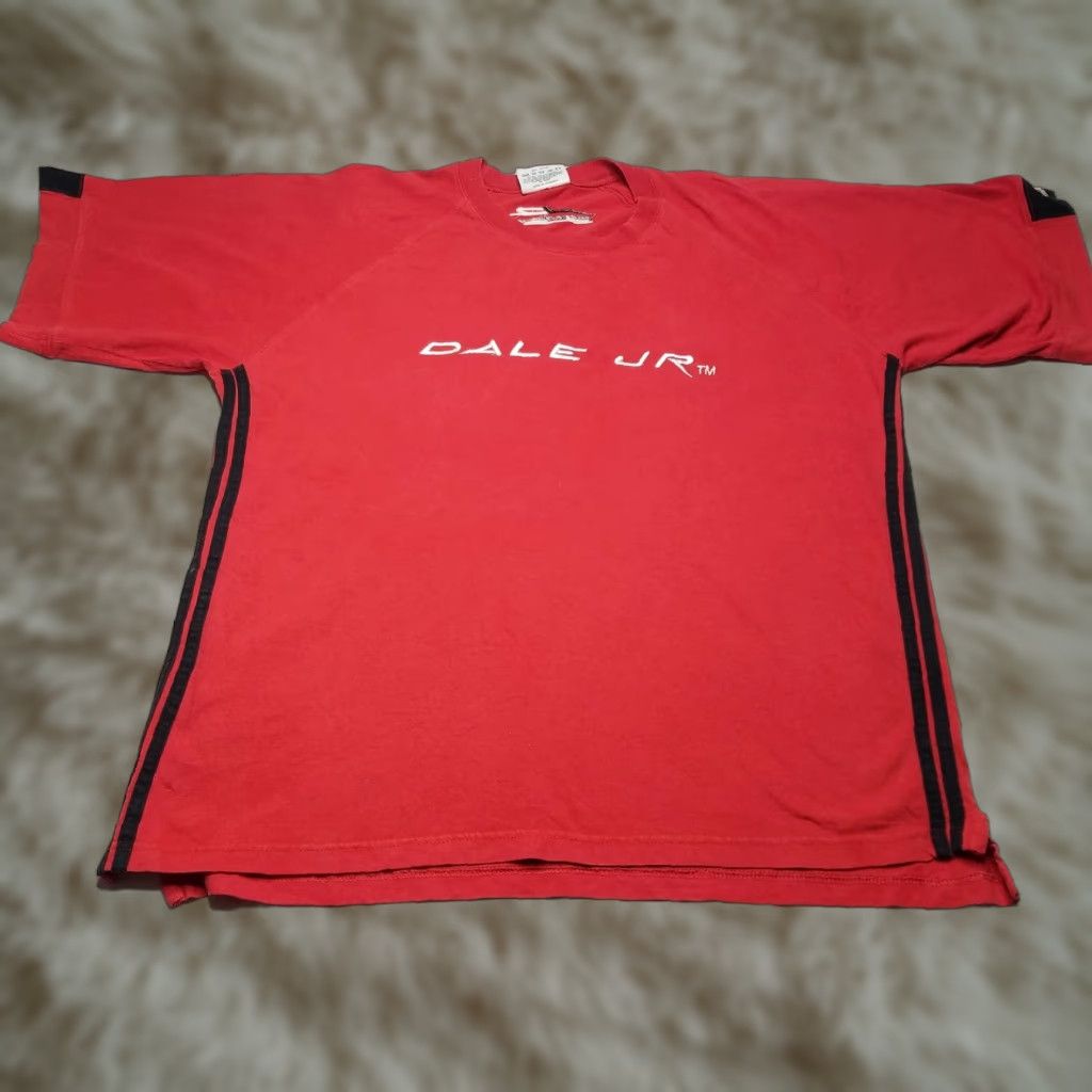 Chase Authentics VINTAGE Dale Earnhardt Jr T-Shirt Red Crew Neck Short Sleeve XL 100% Cotton Chase Authentics Mens XL Red Tee Size US XL / EU 56 / 4 - 1 Thumbnail