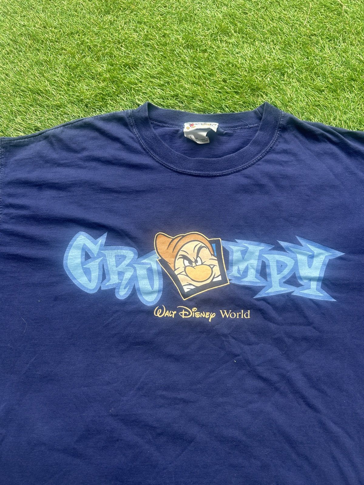 Disney Disney Grumpy T-Shirt Vintage Size US XL / EU 56 / 4 - 2 Thumbnail