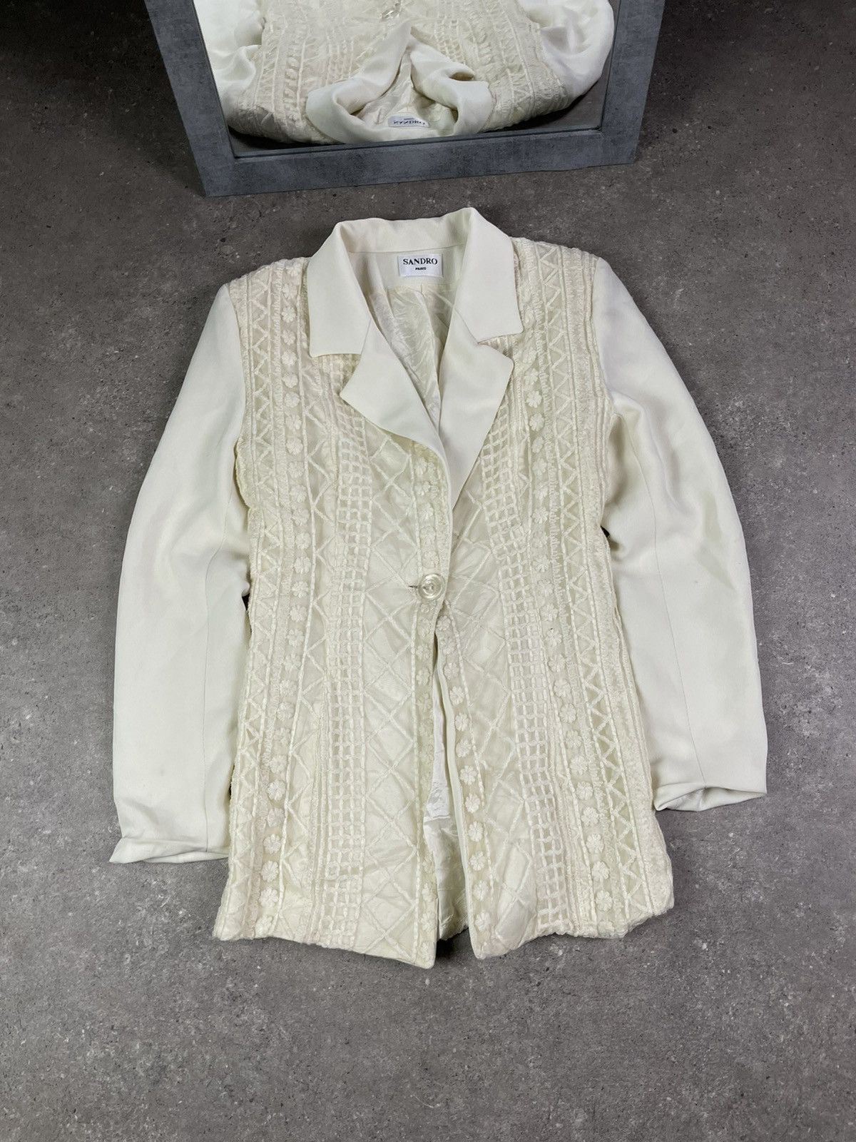 Sandro × Vintage Vintage Sandro Lace Blazer Size M / US 6-8 / IT 42-44 - 1 Thumbnail