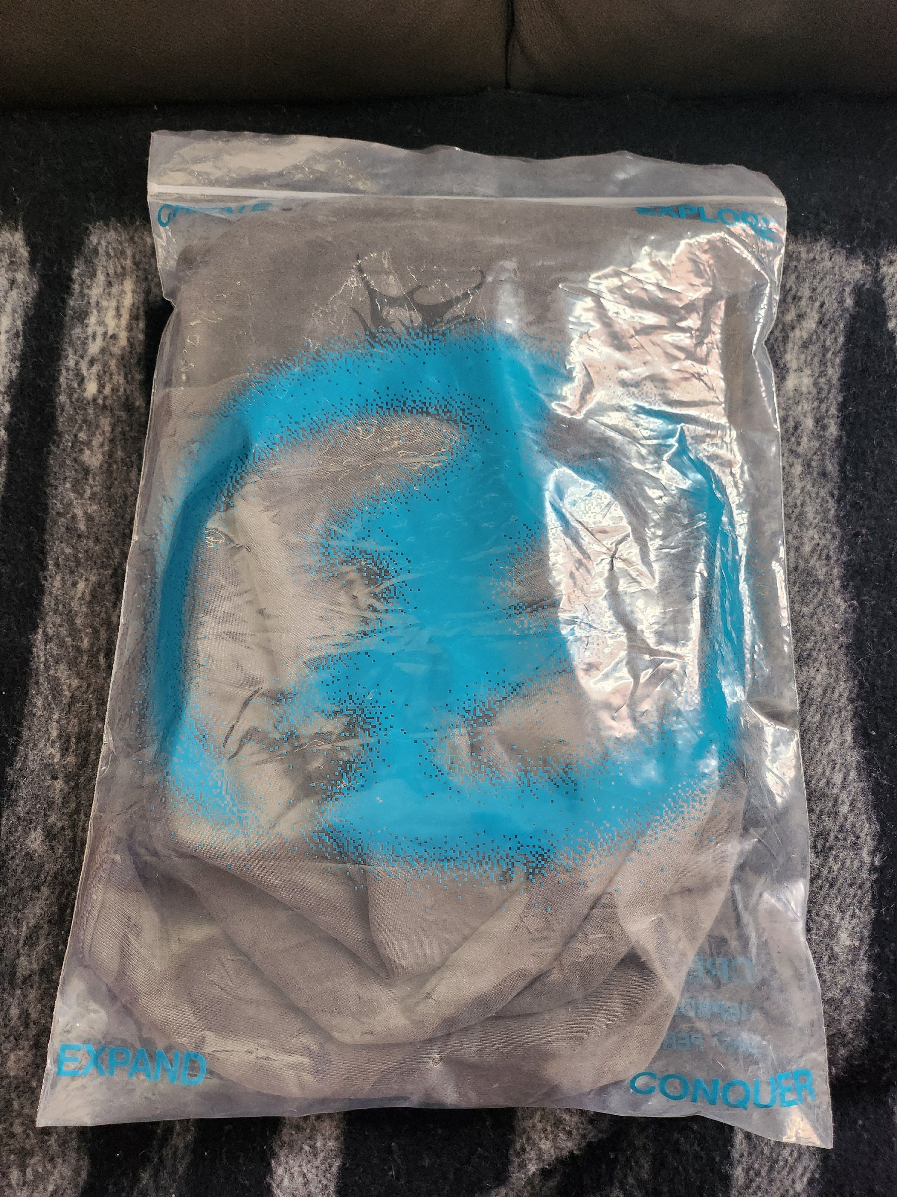 Other CEEC Glitter Layered Logo Print Distressed Hoodie Size US M / EU 48-50 / 2 - 4 Thumbnail