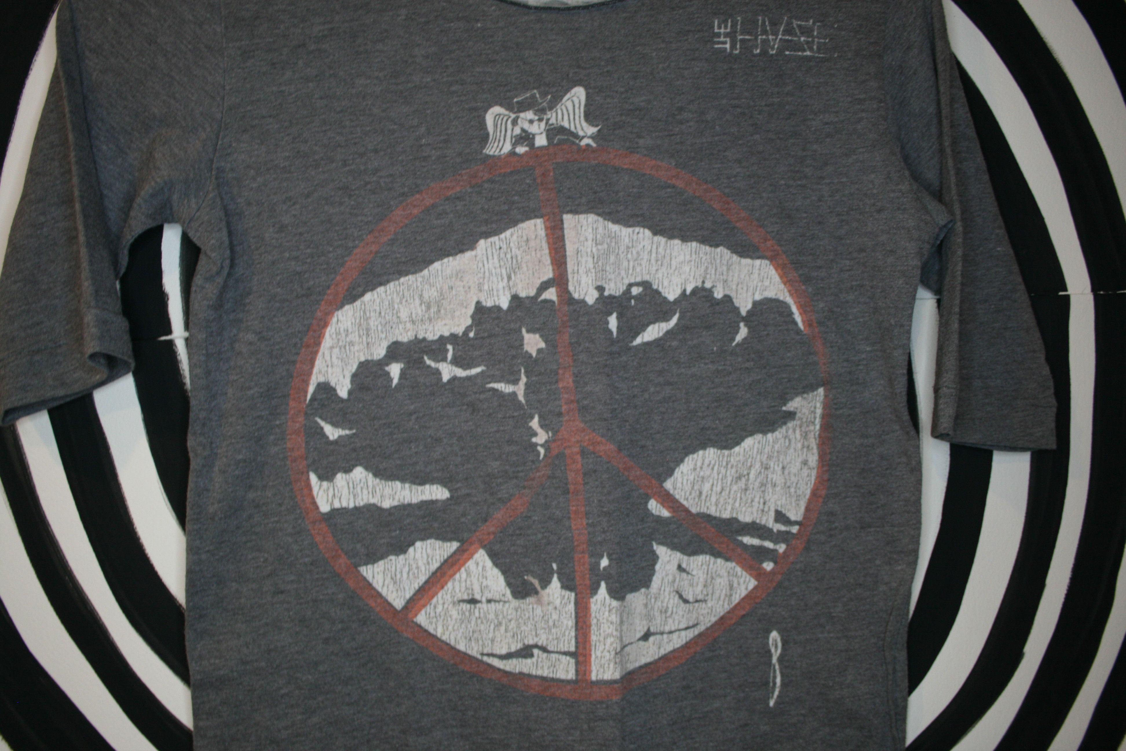 TALKING ABOUT THE ABSTRACTION Gun Control Poster Boys tee Size US S / EU 44-46 / 1 - 2 Thumbnail