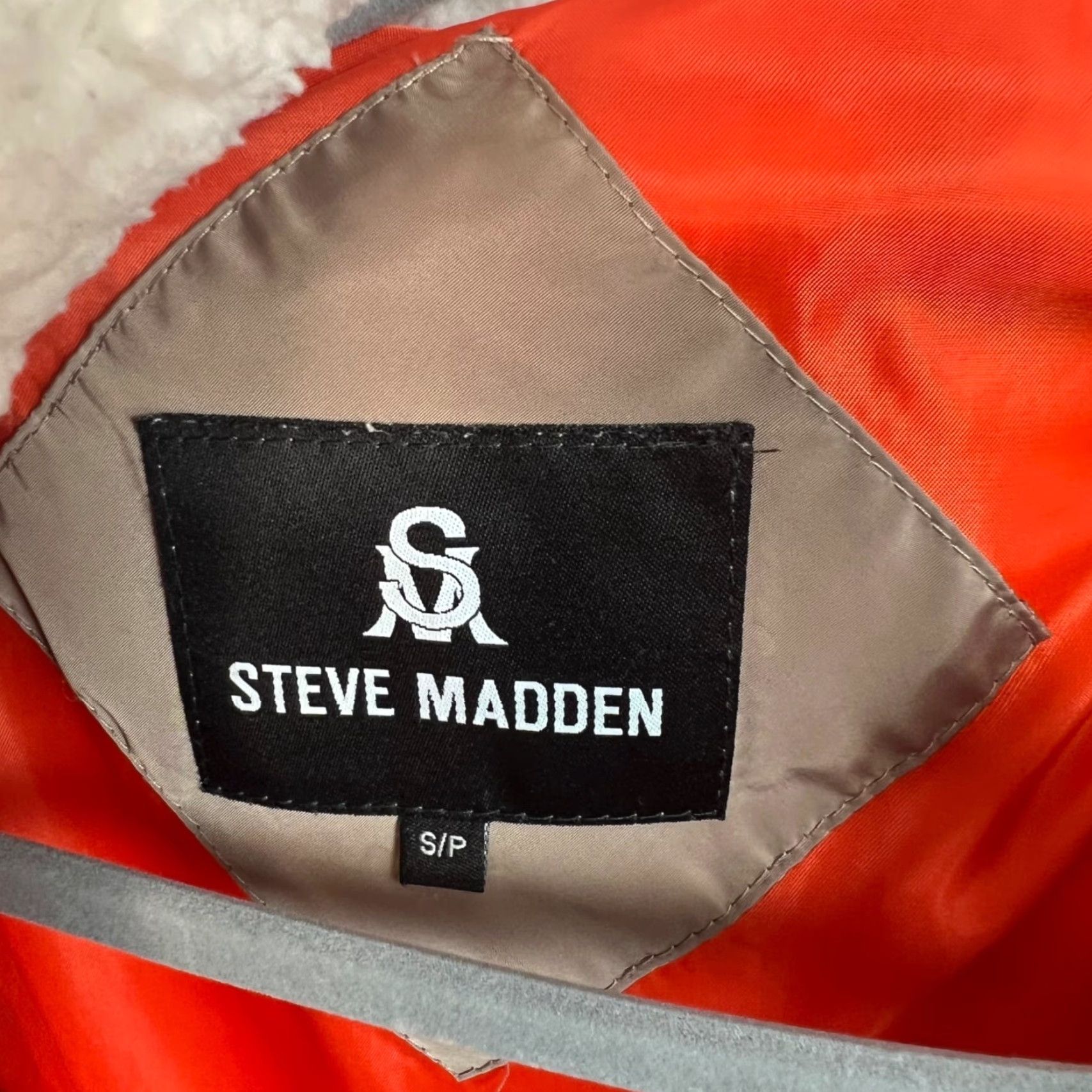 Steve Madden VINTAGE Steve Madden Womens Coat Small Taupe Puffer Hood Zipper Pockets Size S / US 4 / IT 40 - 3 Thumbnail
