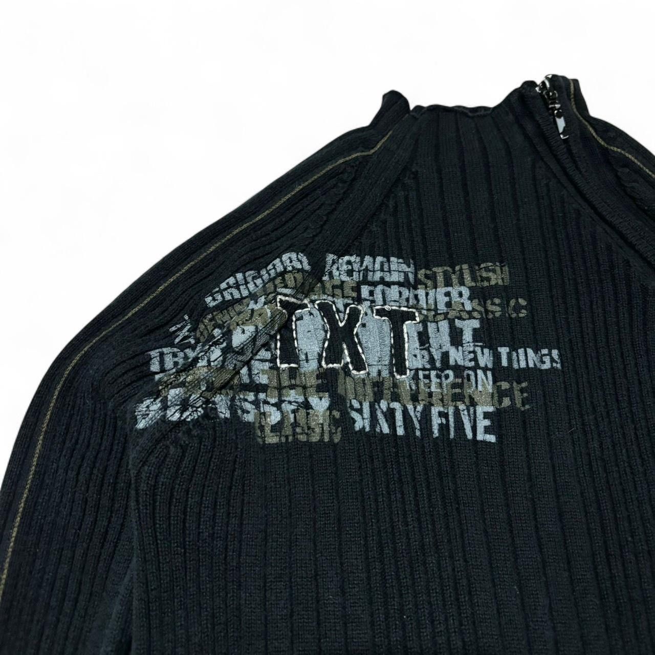 TXT × Vintage Vintage Y2K Faded Black Asymmetrical Zip Graphic Rib Sweater Size S / US 4 / IT 40 - 2 Thumbnail