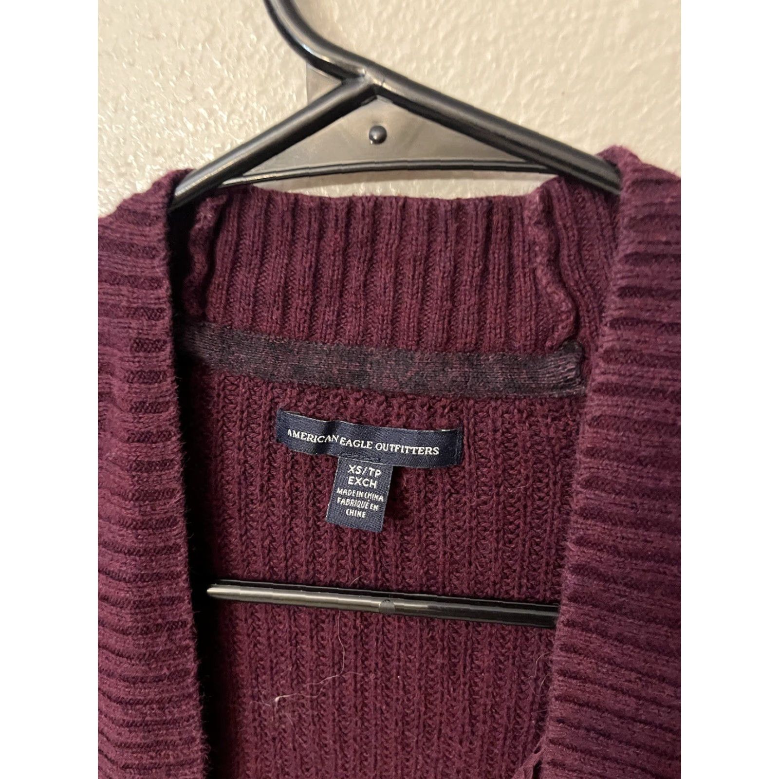 American Eagle Outfitters American Eagle Sweater Womens XS Maroon Cardigan Open Front Size XS / US 0-2 / IT 36-38 - 3 Thumbnail